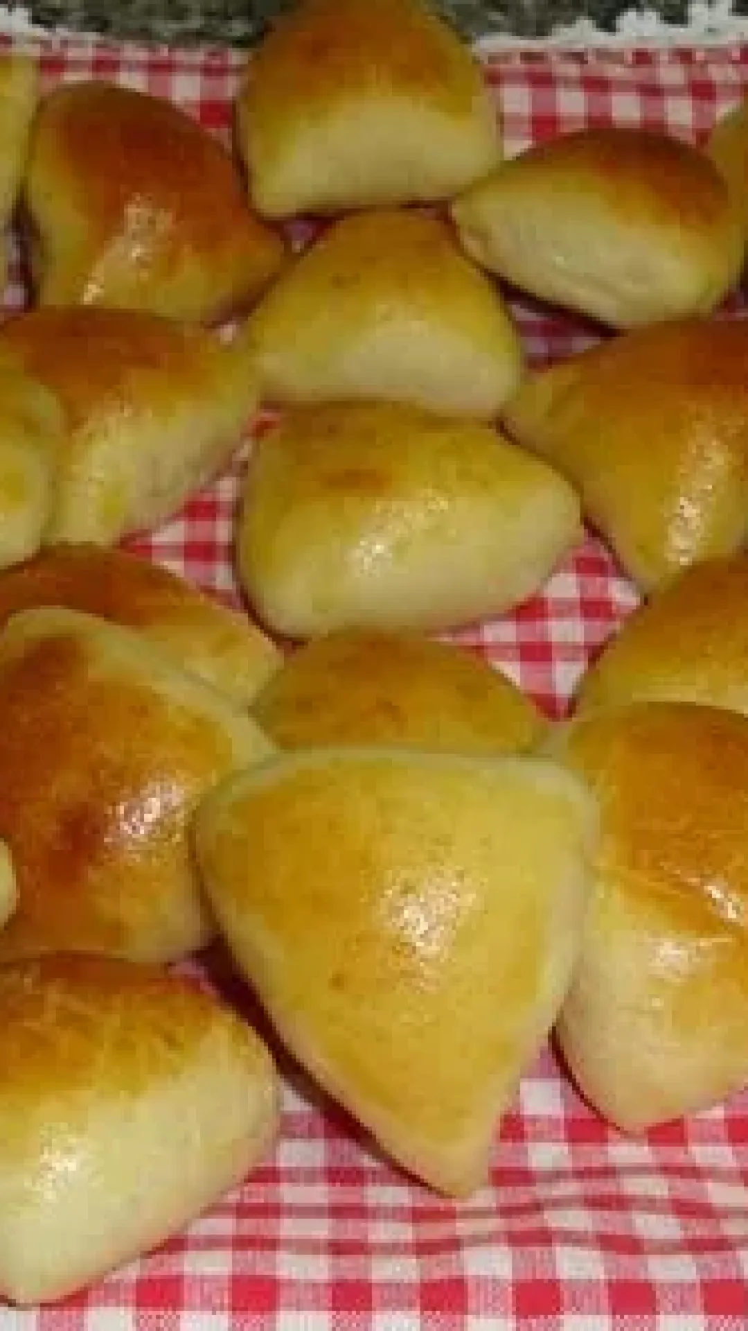 Esfiha de Frango com Catupiry