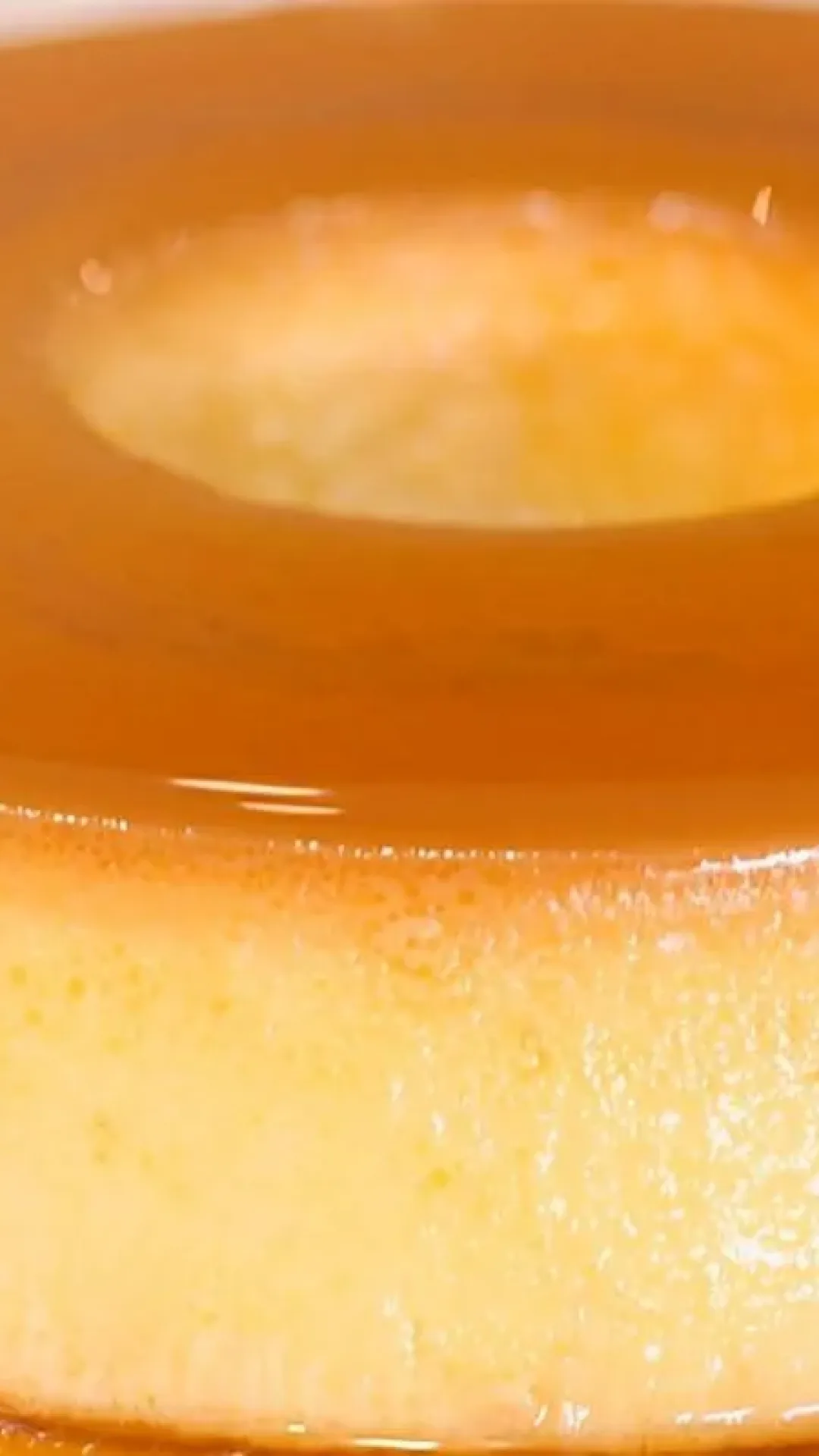 Esse é o melhor pudim de leite que existe o sabor é delicioso e a consistência é perfeita