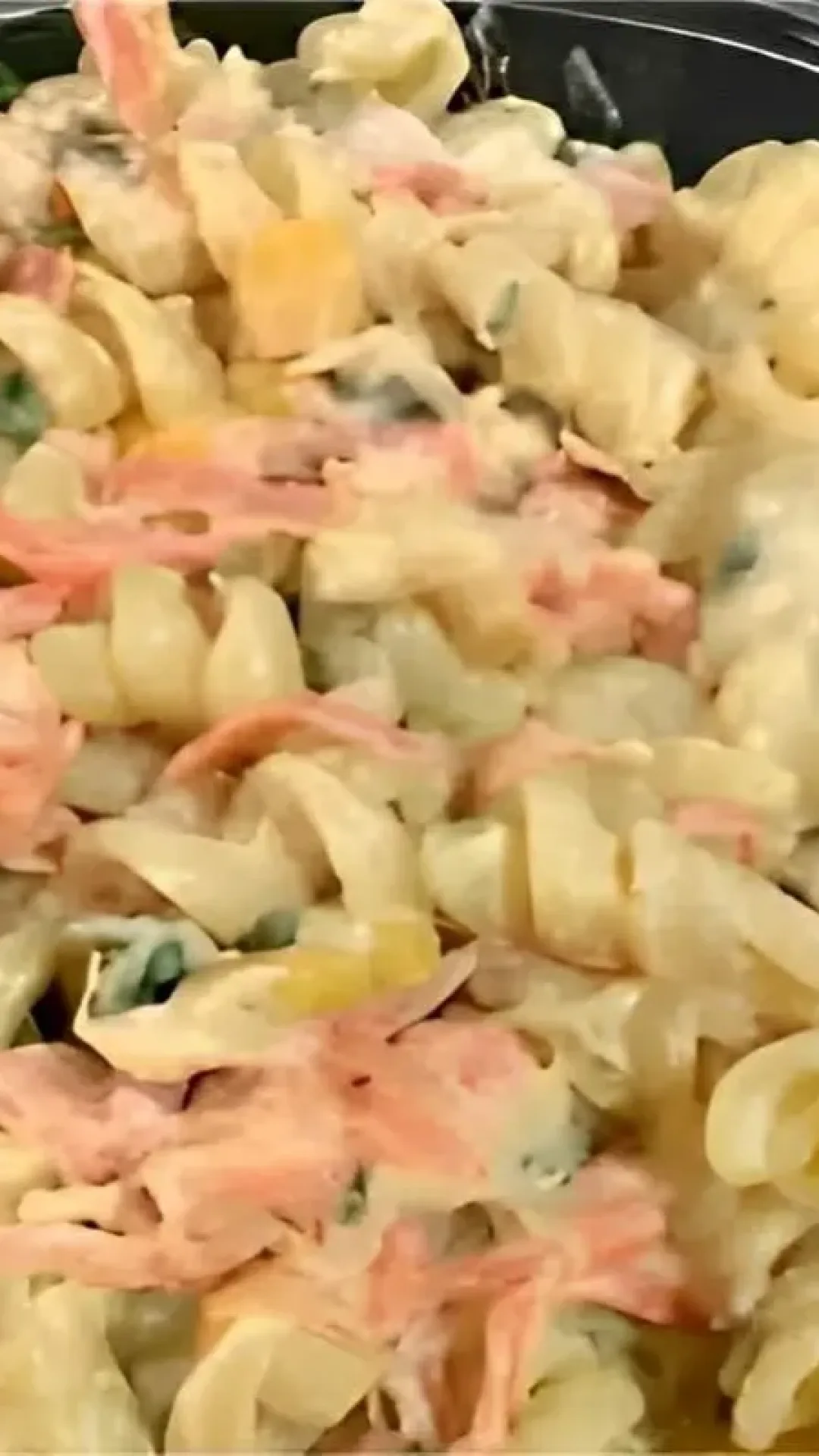 Faça essa salada de macarrão vai ficar perfeita com qualquer prato do seu almoço de natal