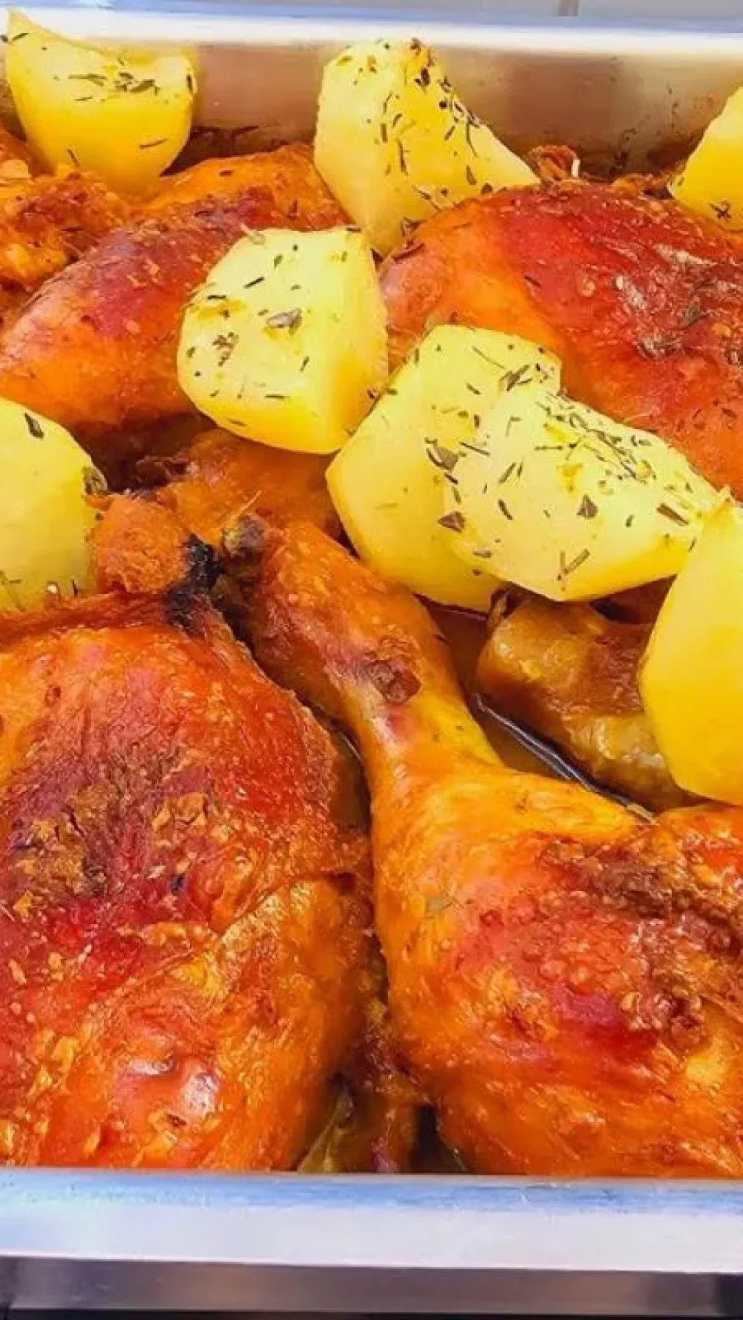 Frango assado na maionese receita de natal que todo mundo adora