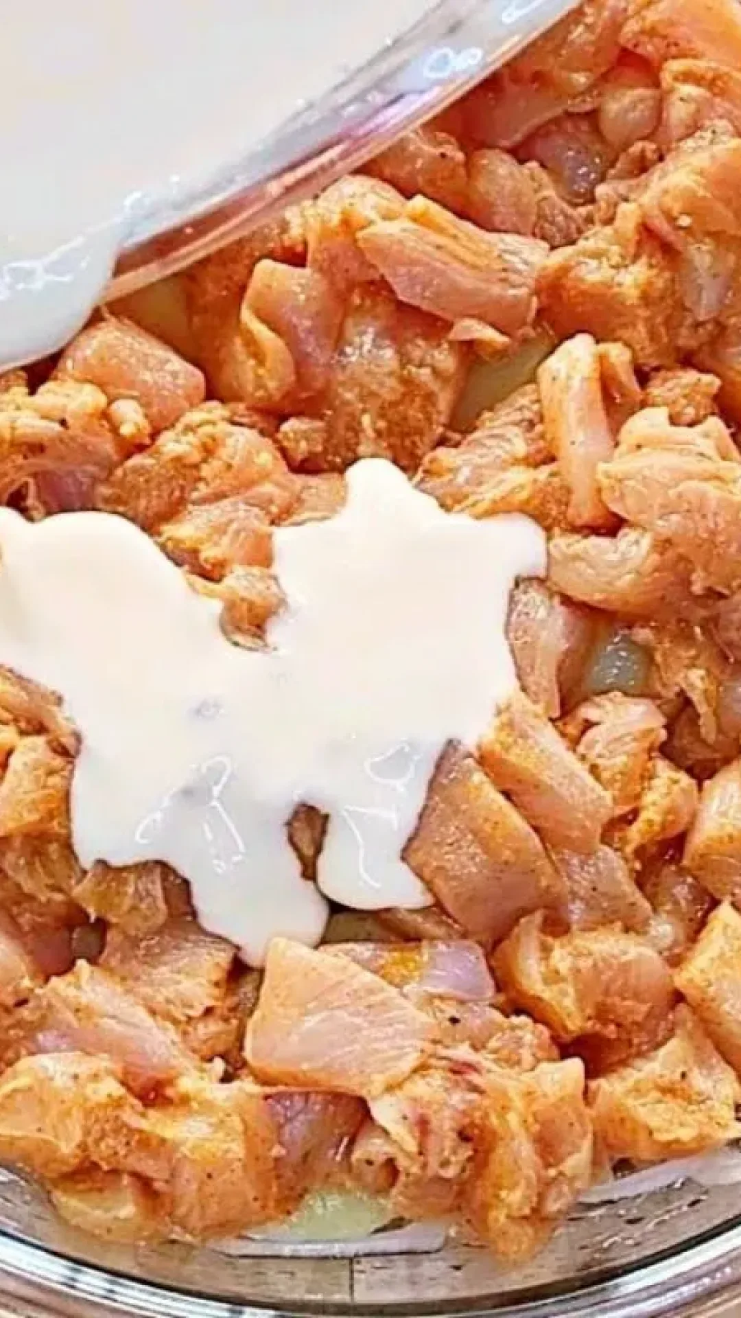 Frango com batata diferente de todos que você já comeu e fica incrível