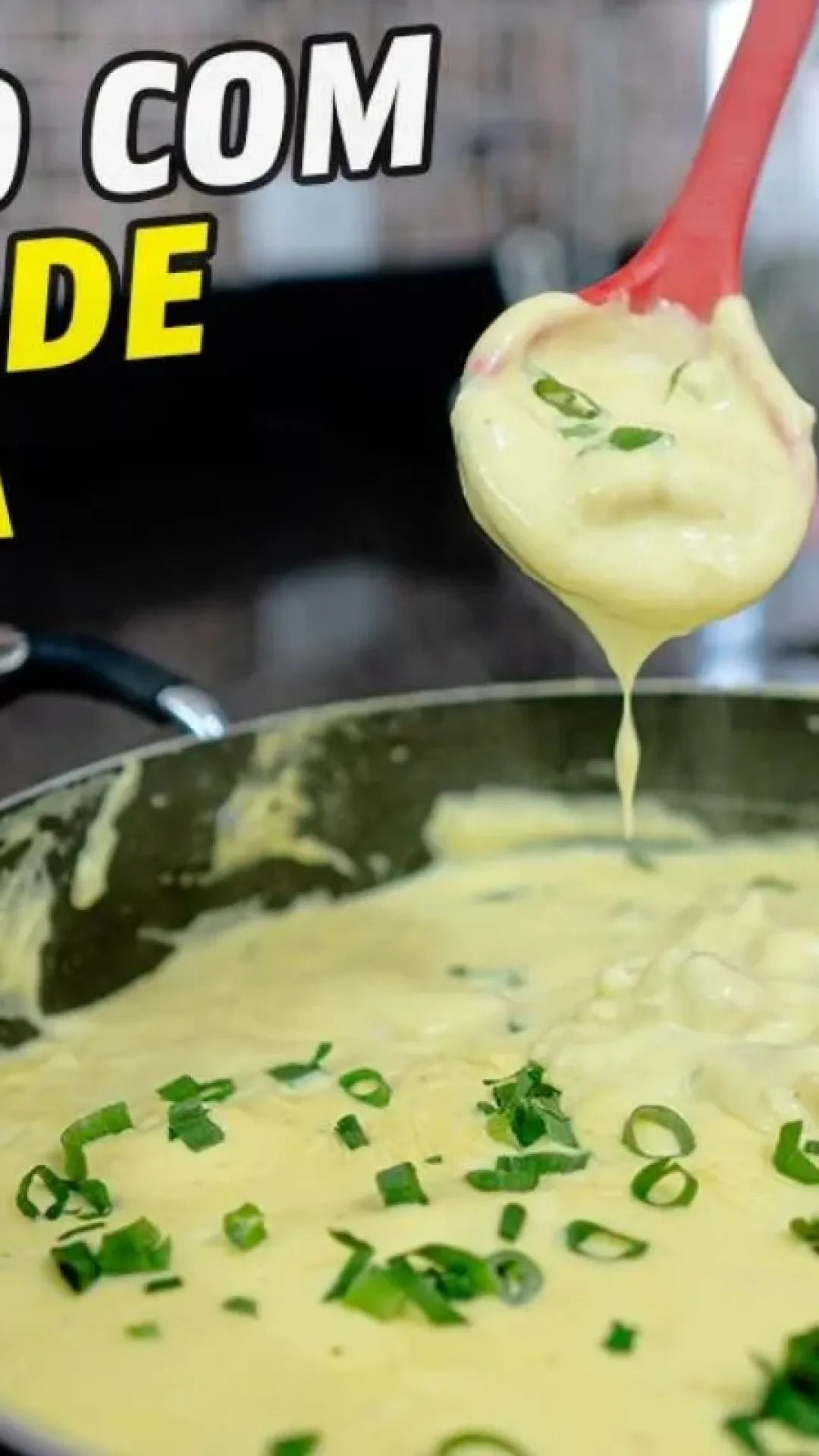 Frango com creme de batata que fica pronto rapidinho para o almoço