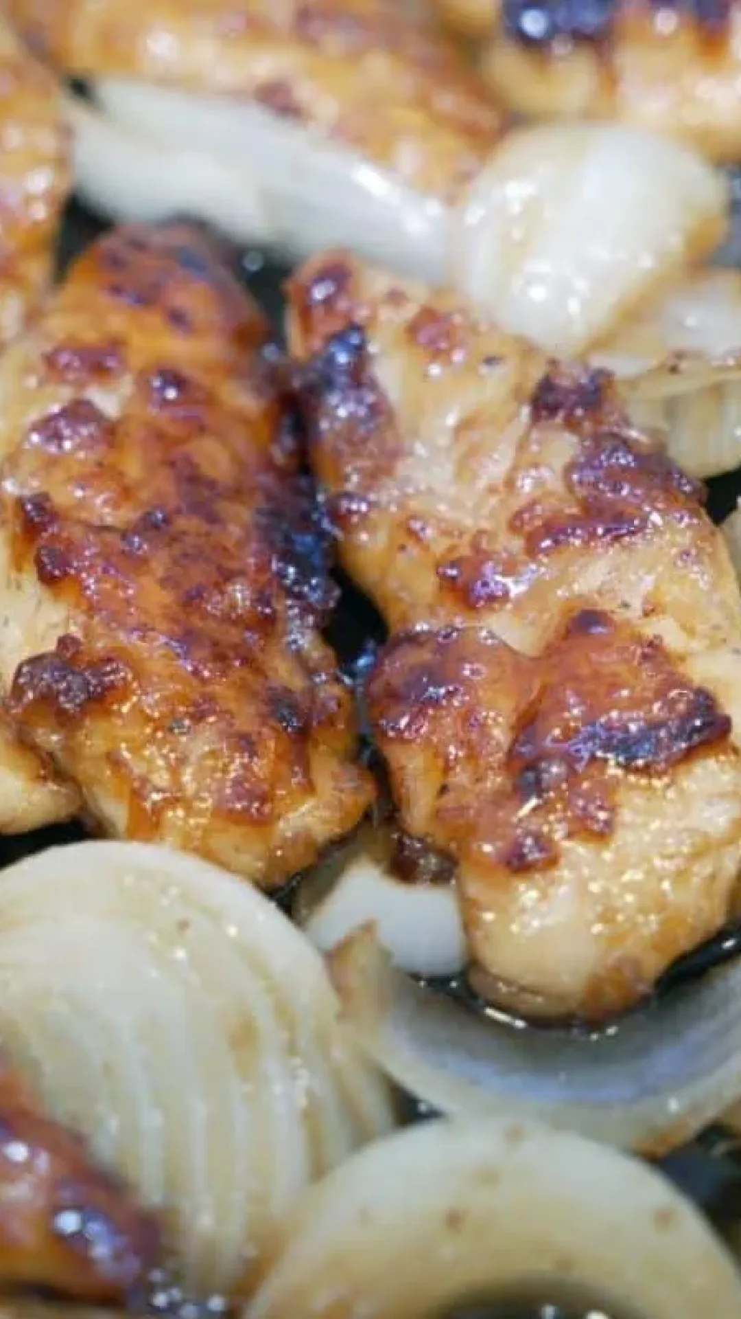 Frango com shoyu e mel: fica muito suculento e um sabor muito marcante