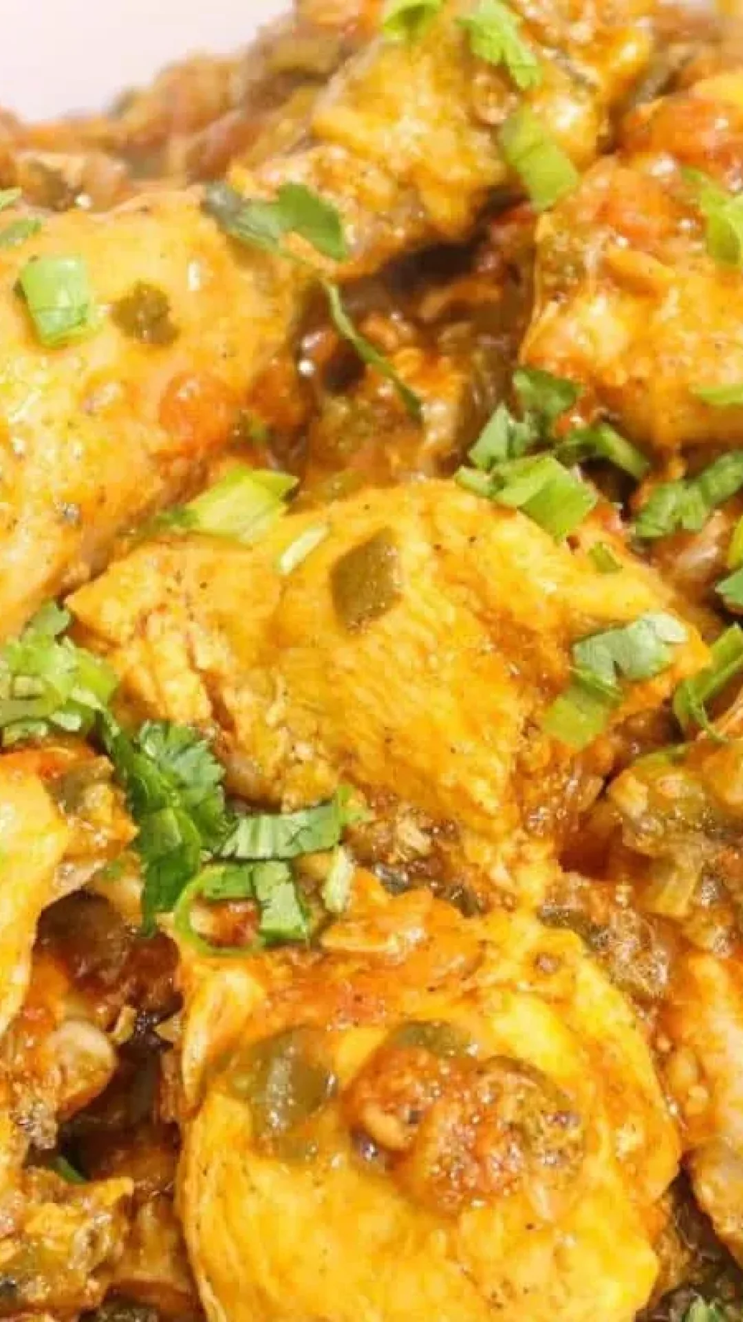 Frango guisado gostoso bem temperado dá até para você fazer no dia das mães