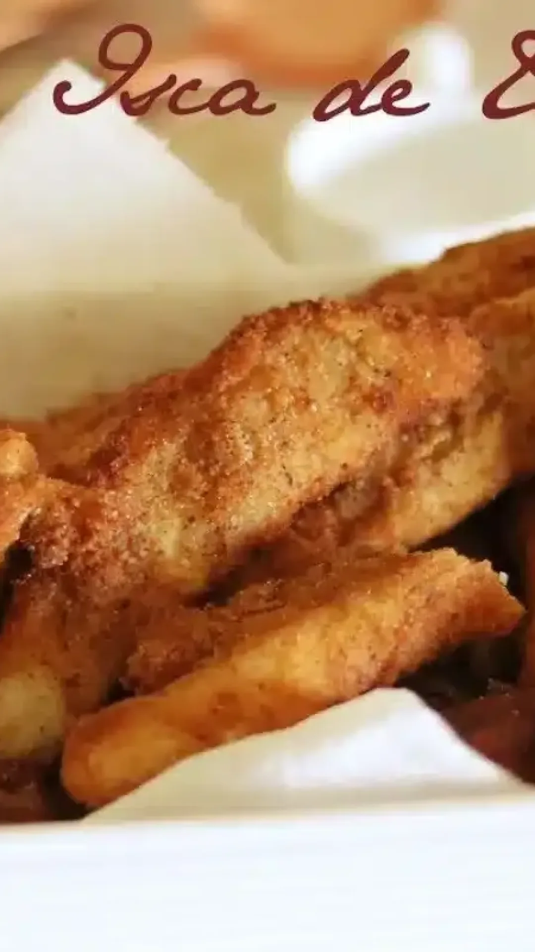 Iscas de tilápia empanada: aprenda como fazer esse petisco super crocante por fora e muito suculento por dentro