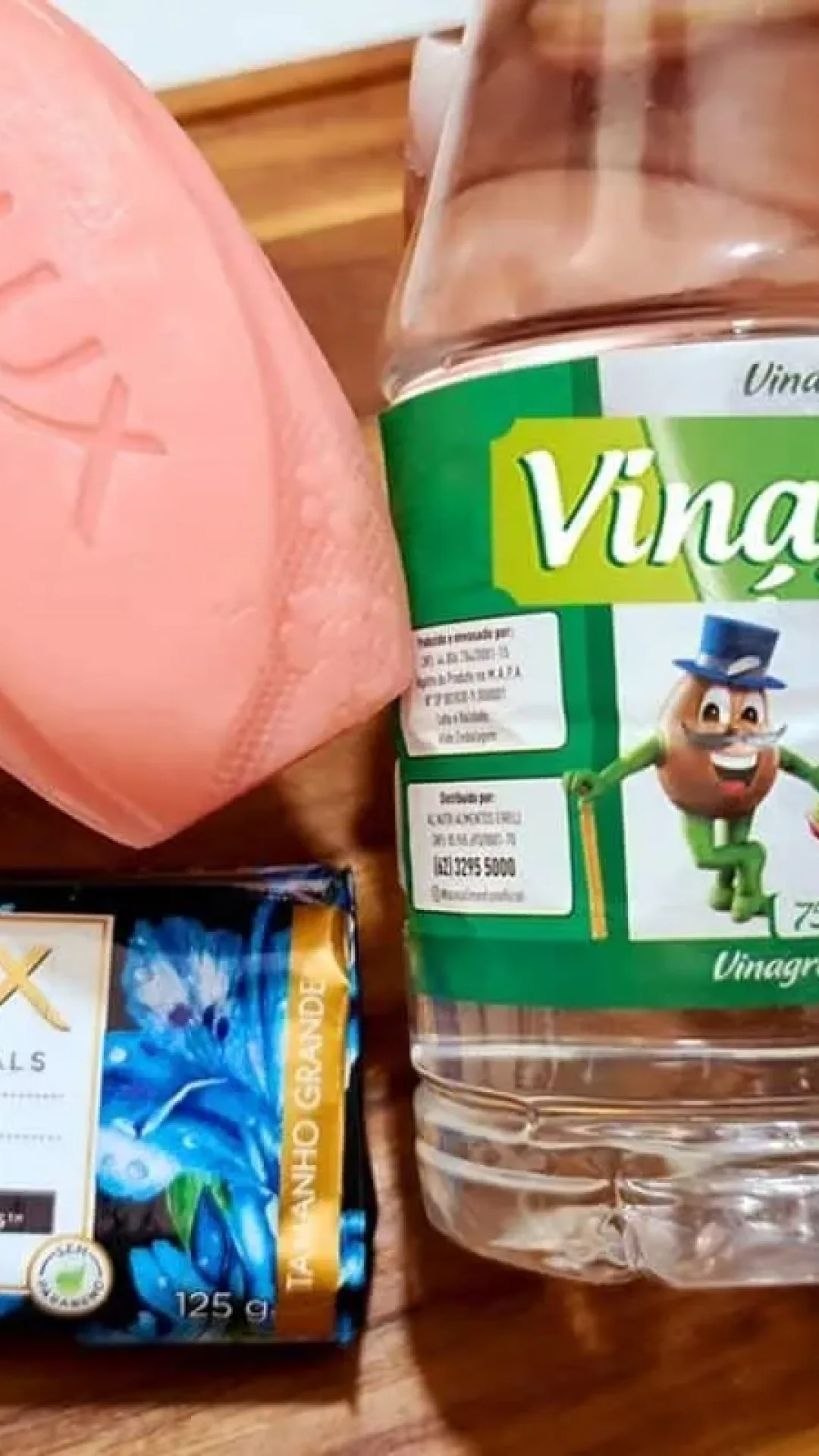 Limpador multiuso caseiro mais barato que produto de limpeza do mercado