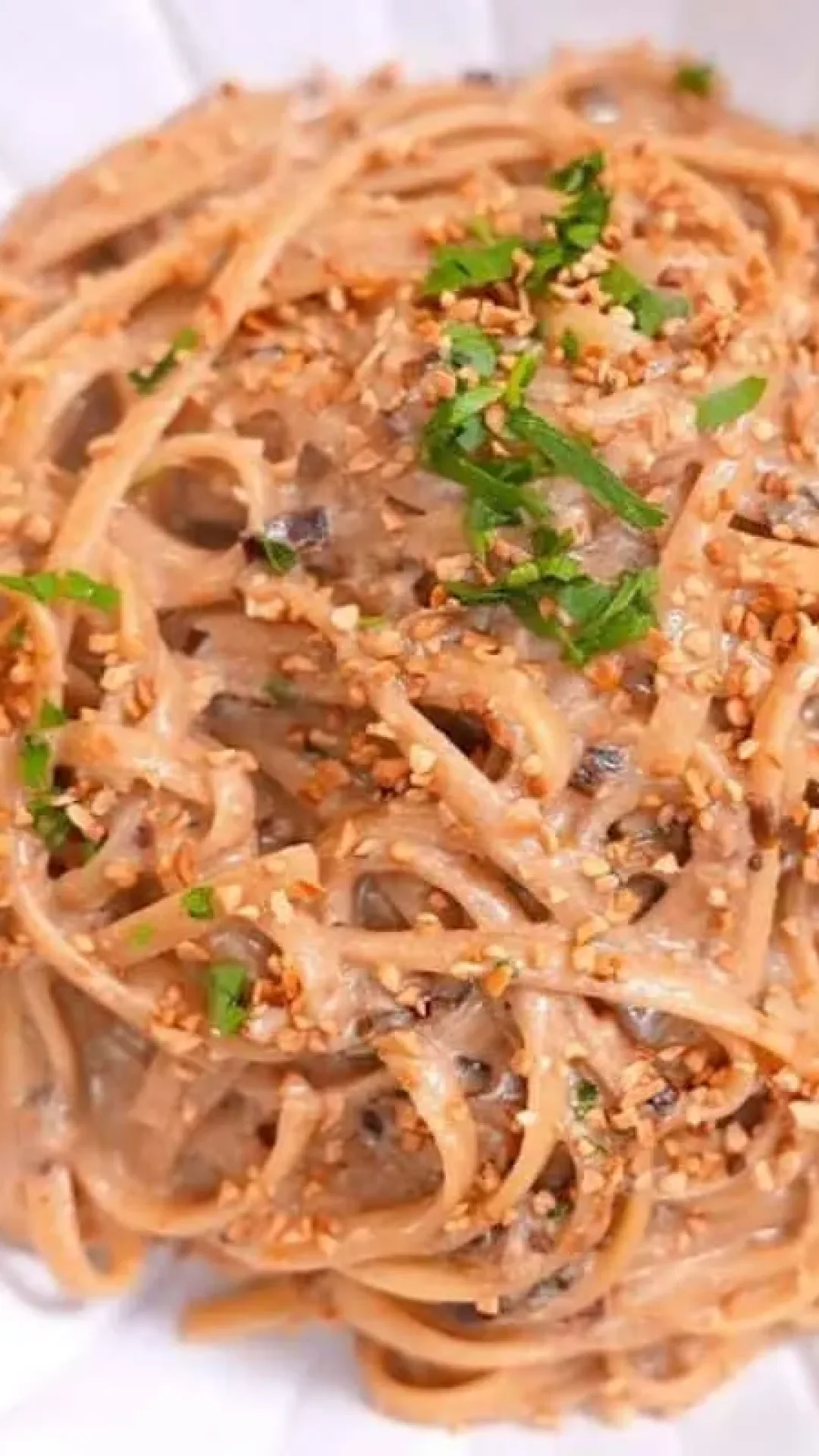 Macarrão com alho poró simples e rápido que transforma qualquer refeição em momento especial