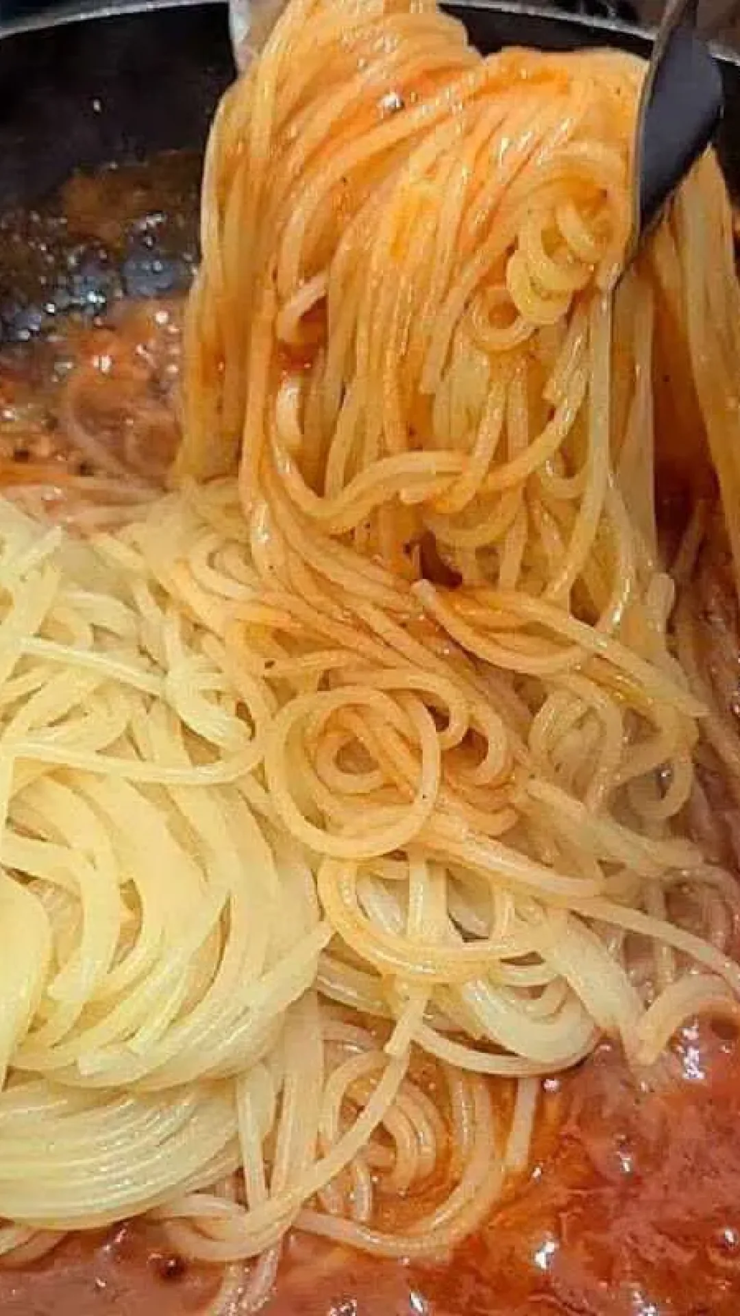 Macarrão soltinho e um molho delicioso para seu almoço ou jantar