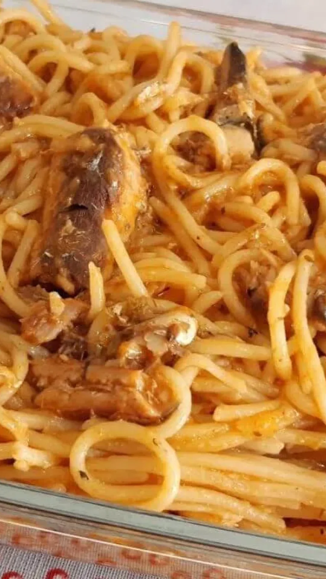 Macarronada com sardinha dá para você tudo em uma panela só fica uma delícia