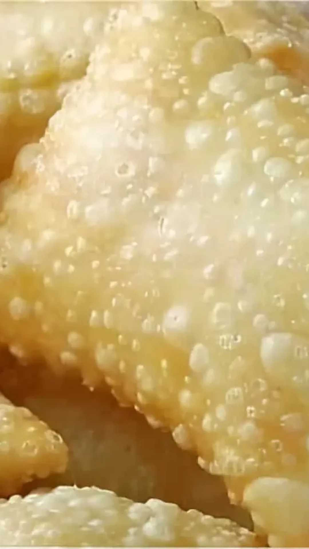 Massa de pastel de feira sequinha e crocante aprendi com dono da barraca de pastel