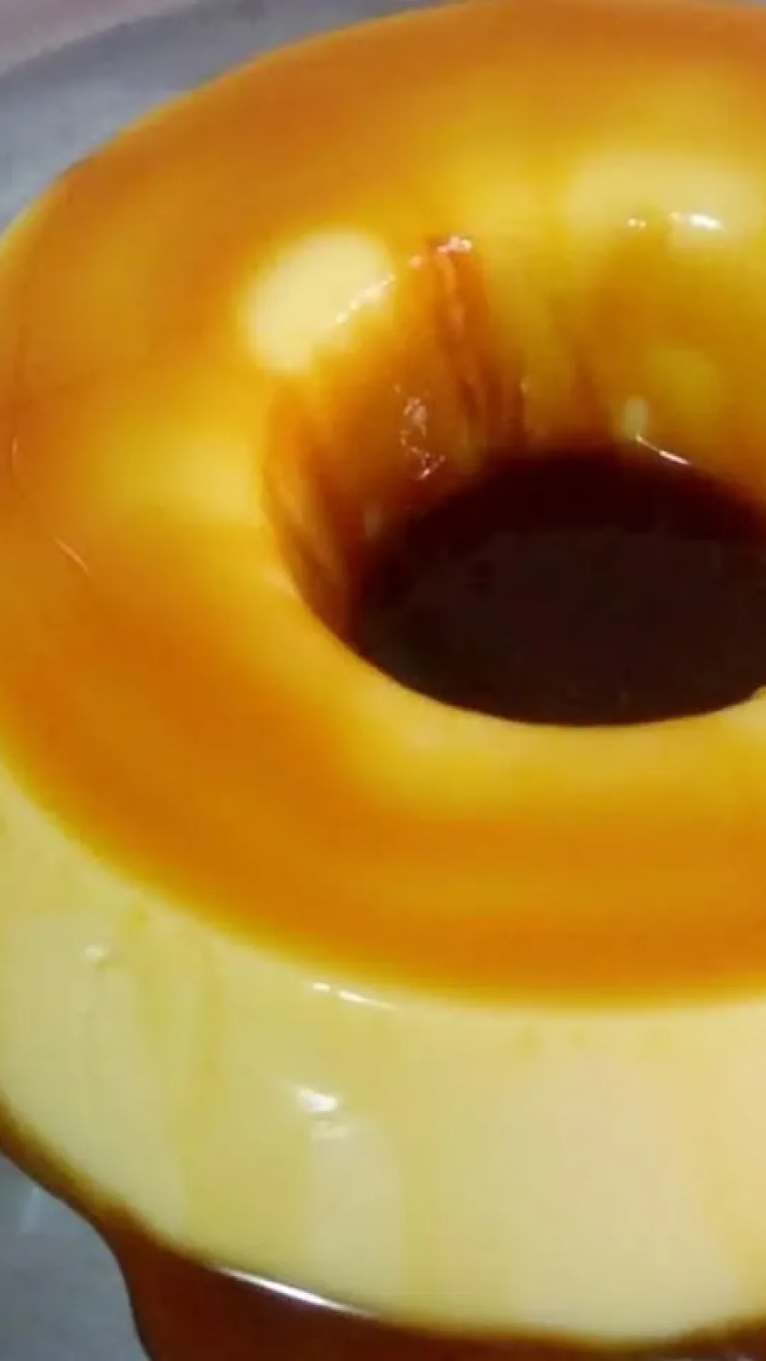 Misture esses 2 ingredientes e prepare um delicioso pudim que não vai ao forno