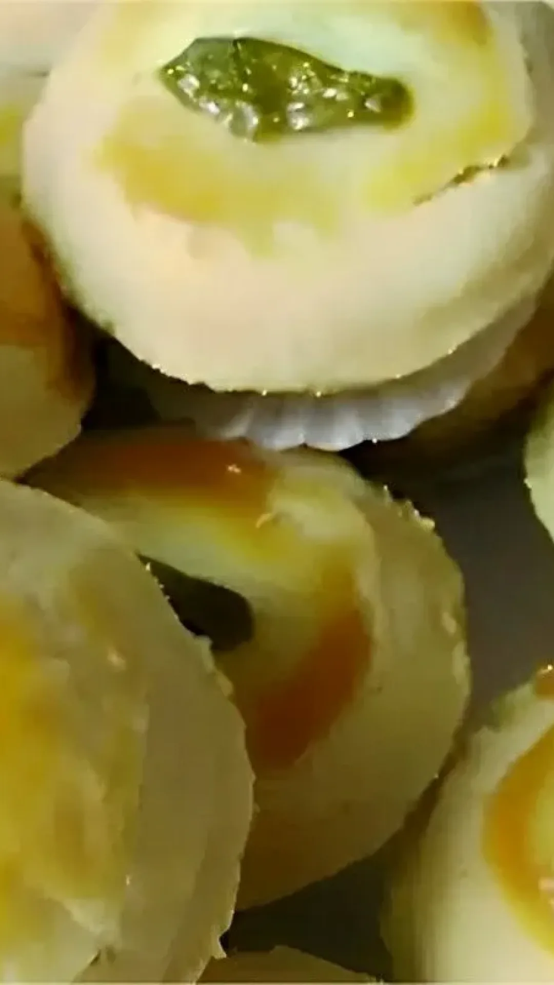 Misturei apenas 4 ingredientes e fiz essa massa de empada que derrete na boca