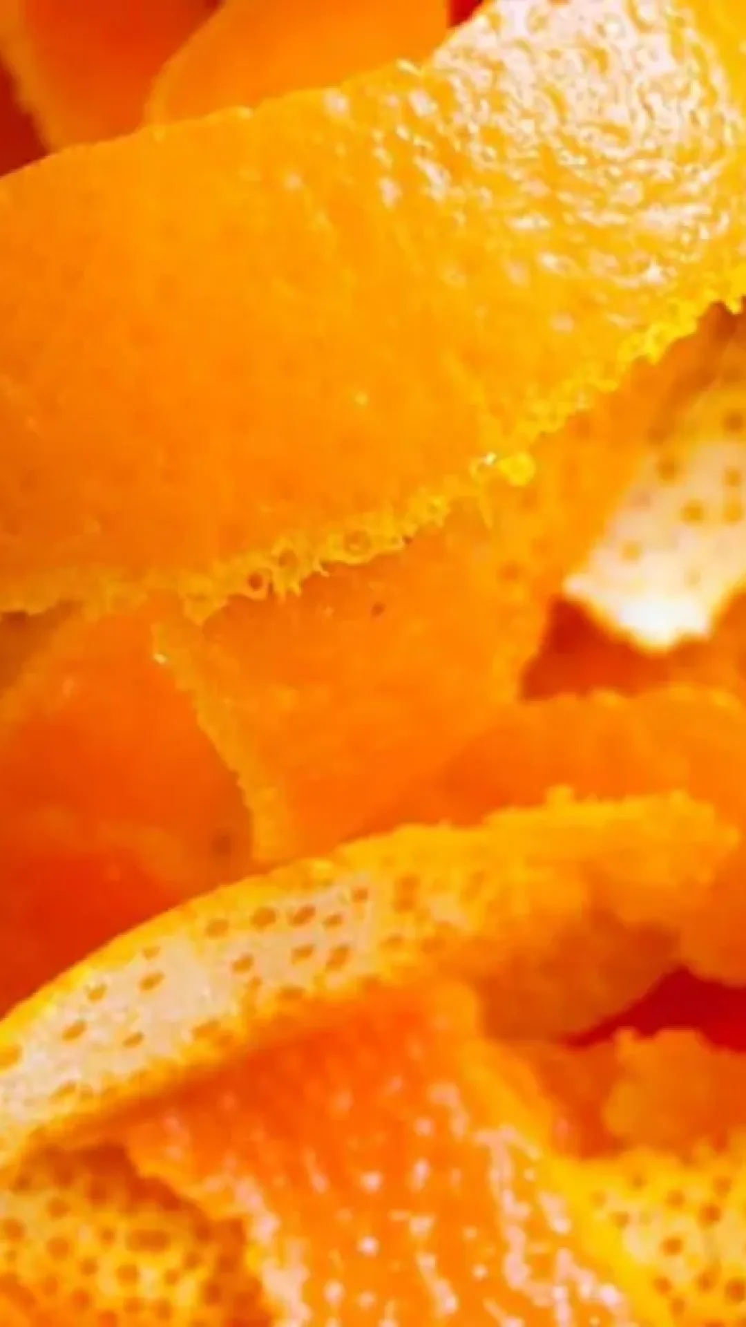 Misturei casca de laranja com sal e fiz um poderoso produto de limpeza