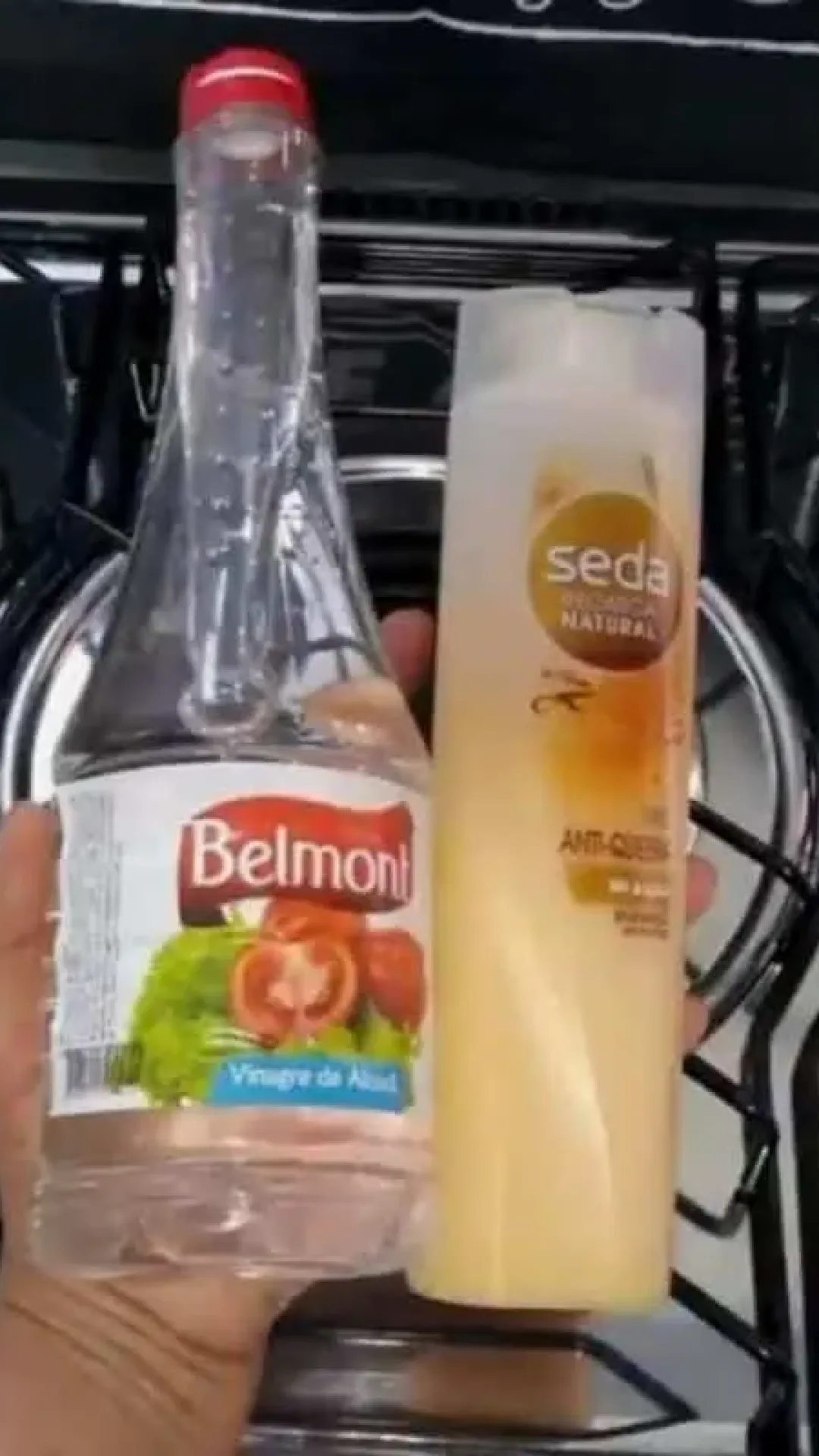 Misturinha caseira que facilita o jeito de como limpar fogão depois do almoço