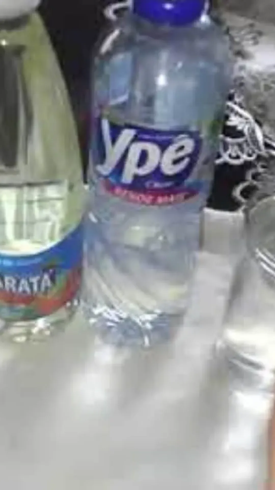 Misturinha para limpar a geladeira que tira toda sujeira e mau cheiro rapidinho