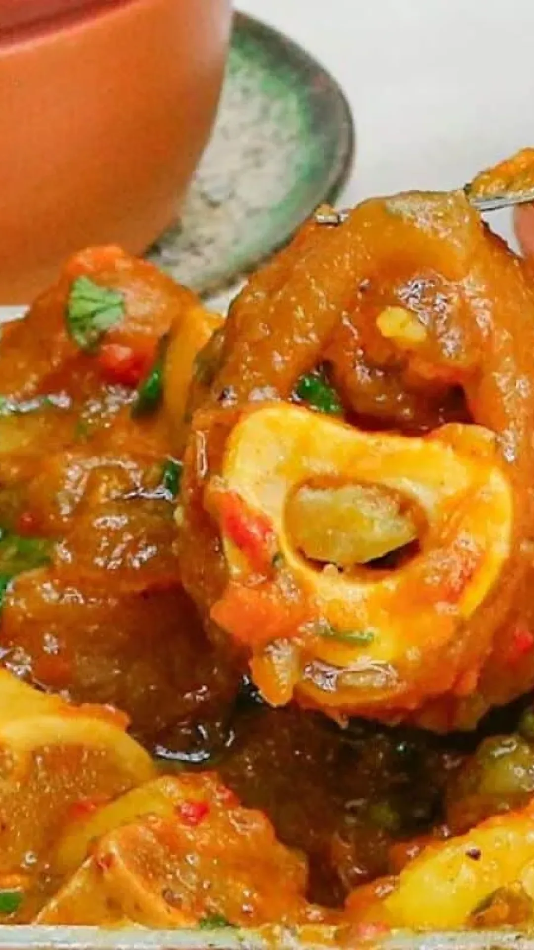 Mocotó soltando do osso com tempero no ponto certo e sabor de comida raiz