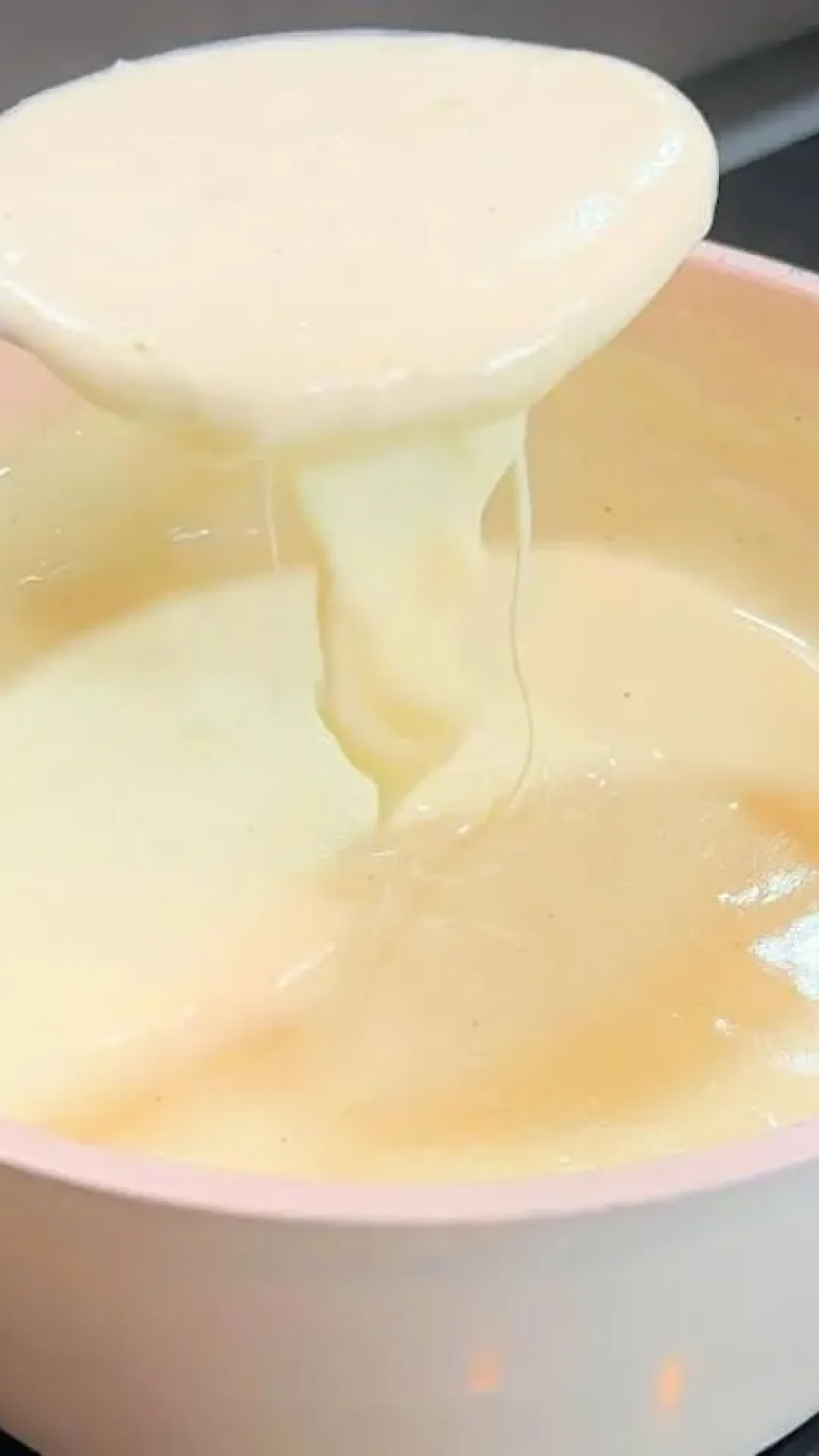 Molho branco fácil e perfeito: desse jeito seu molho não desanda e nem empelota