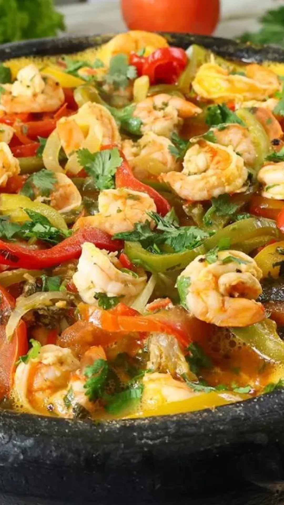 Moqueca de peixe simples e saborosa: ótima receita para o almoço de domingo
