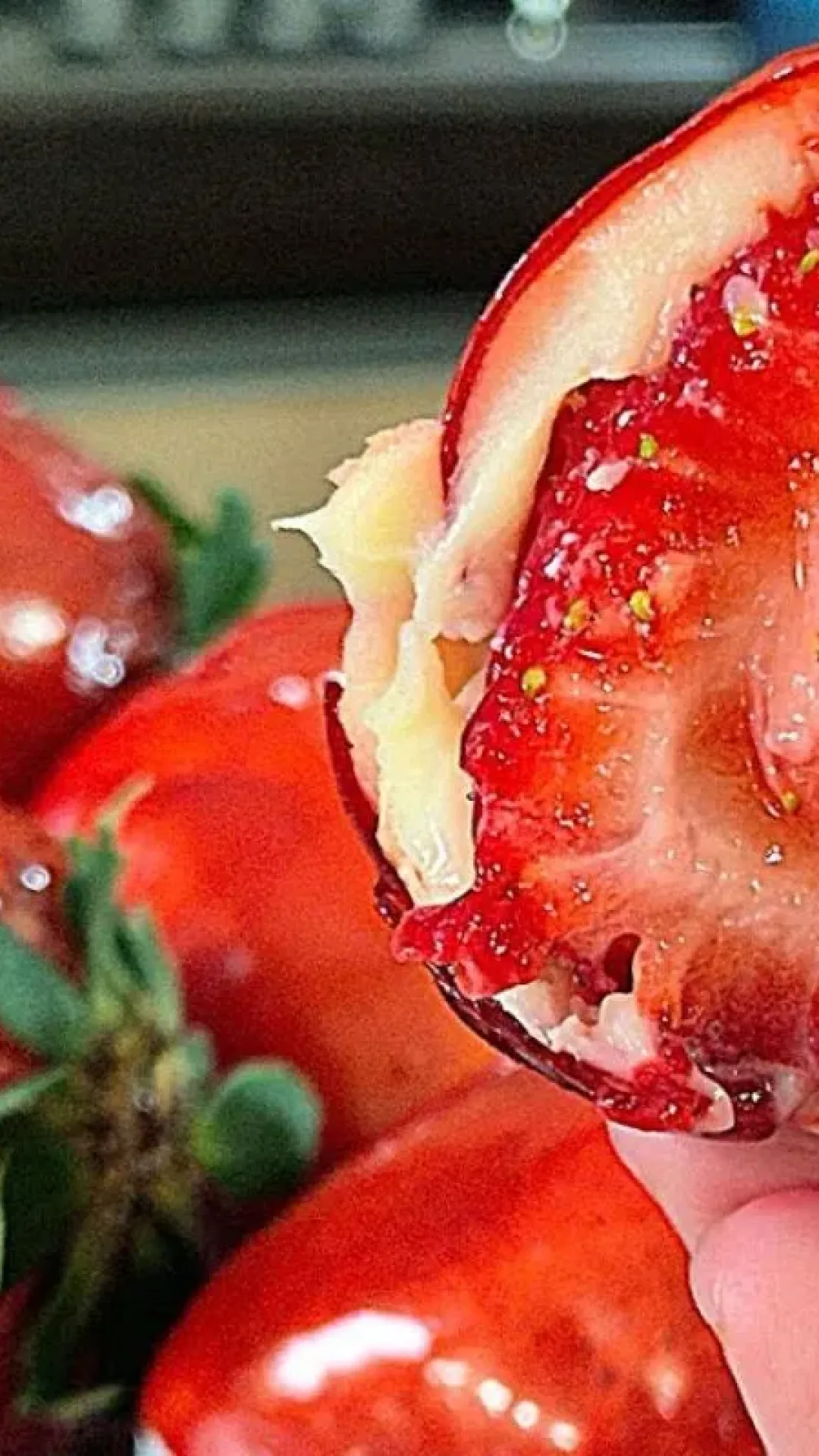 Morango do amor tradicional fácil e irresistível para fazer em casa e matar a vontade