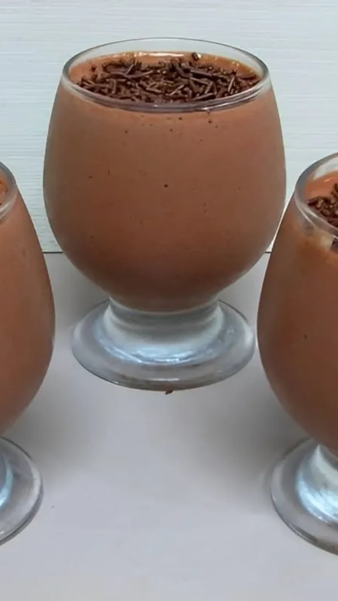 Mousse de chocolate delicioso feito com Nescau em poucos minutos