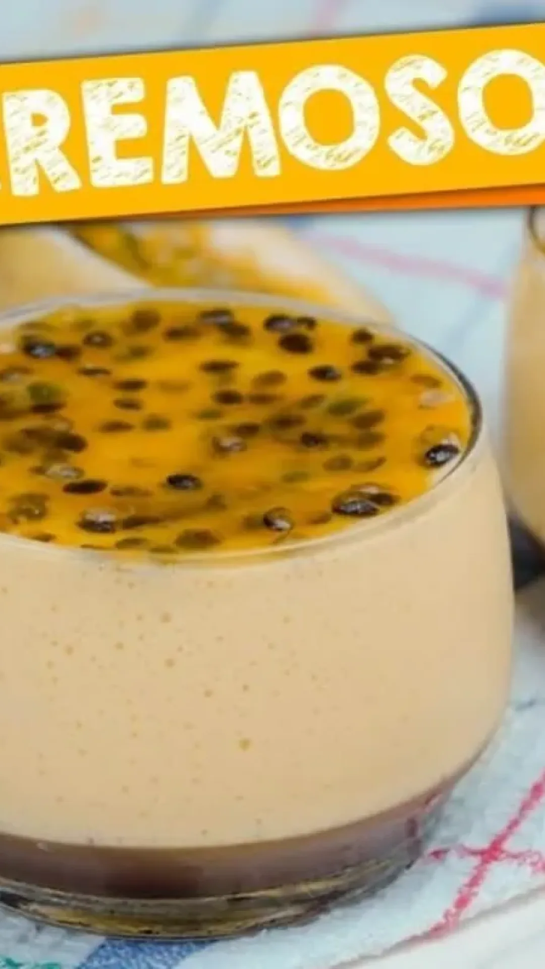 Mousse de maracujá cremoso e refrescante feito de um jeito muito simples e rápido