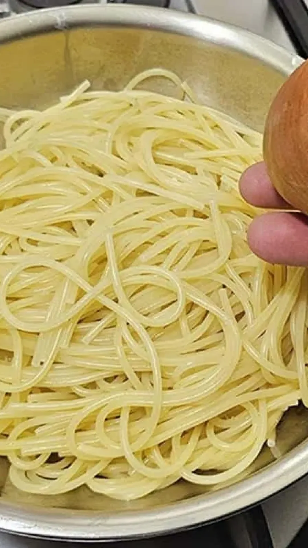 Não faça almoço na sua casa antes de aprender essa receita de macarrão maravilhosa