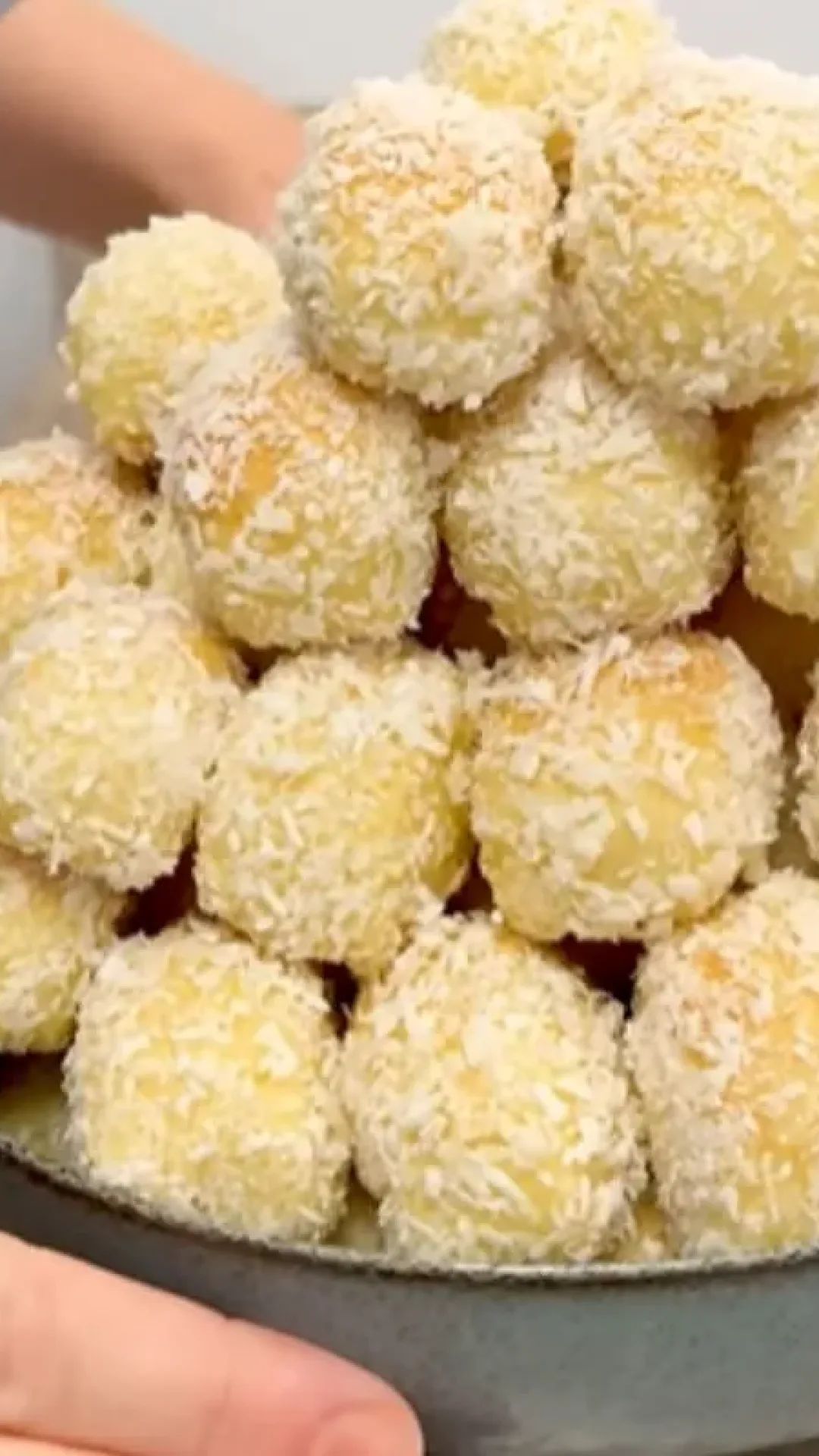 Nhoque de coco: a bolachinha caseira que rende muito e é perfeita para acompanhar seu café