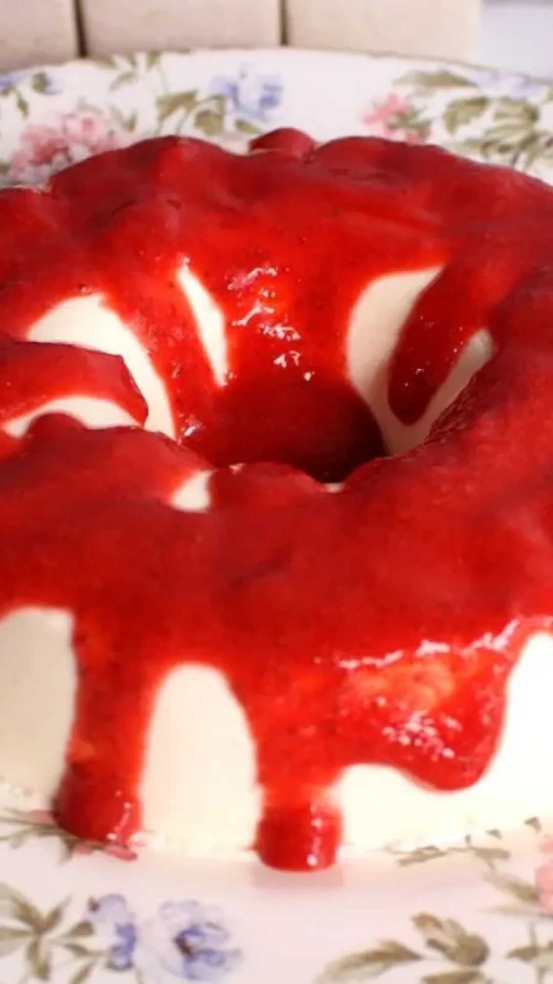 Panna cotta de morango sem açúcar: receita deliciosa para quem está de dieta