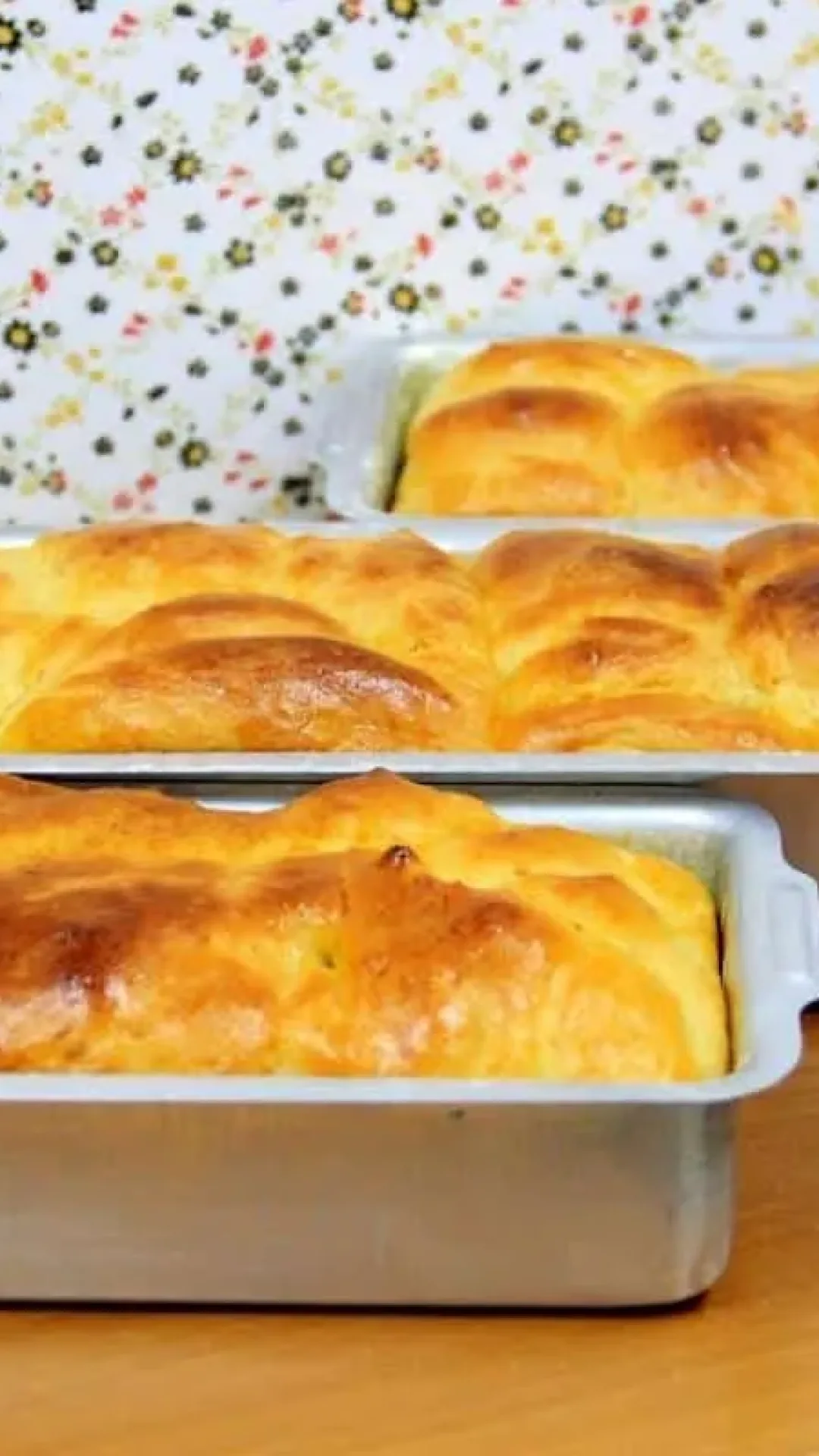 Pão caseiro de liquidificador rende várias formas e fica uma delícia