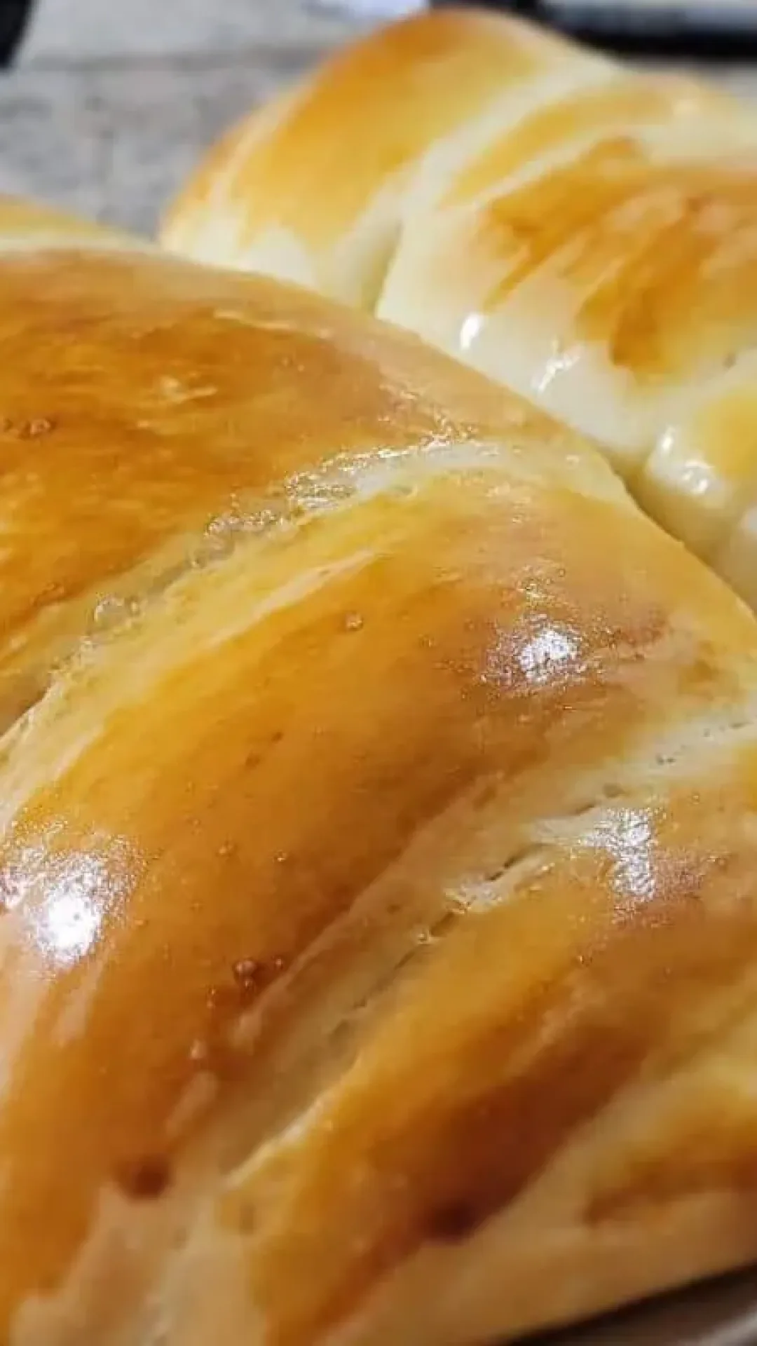 Pão caseiro fácil e que cresce muito: aprenda todos os segredos
