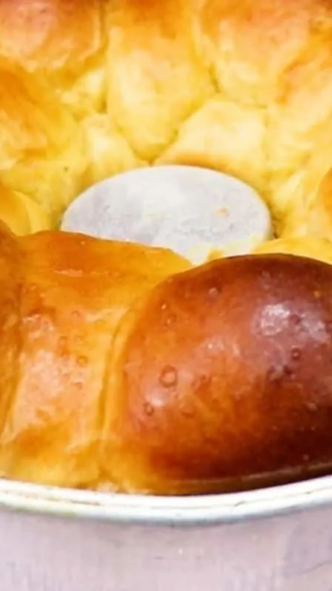 Pão caseiro na forma: tão macio que parece um algodão desmanchando