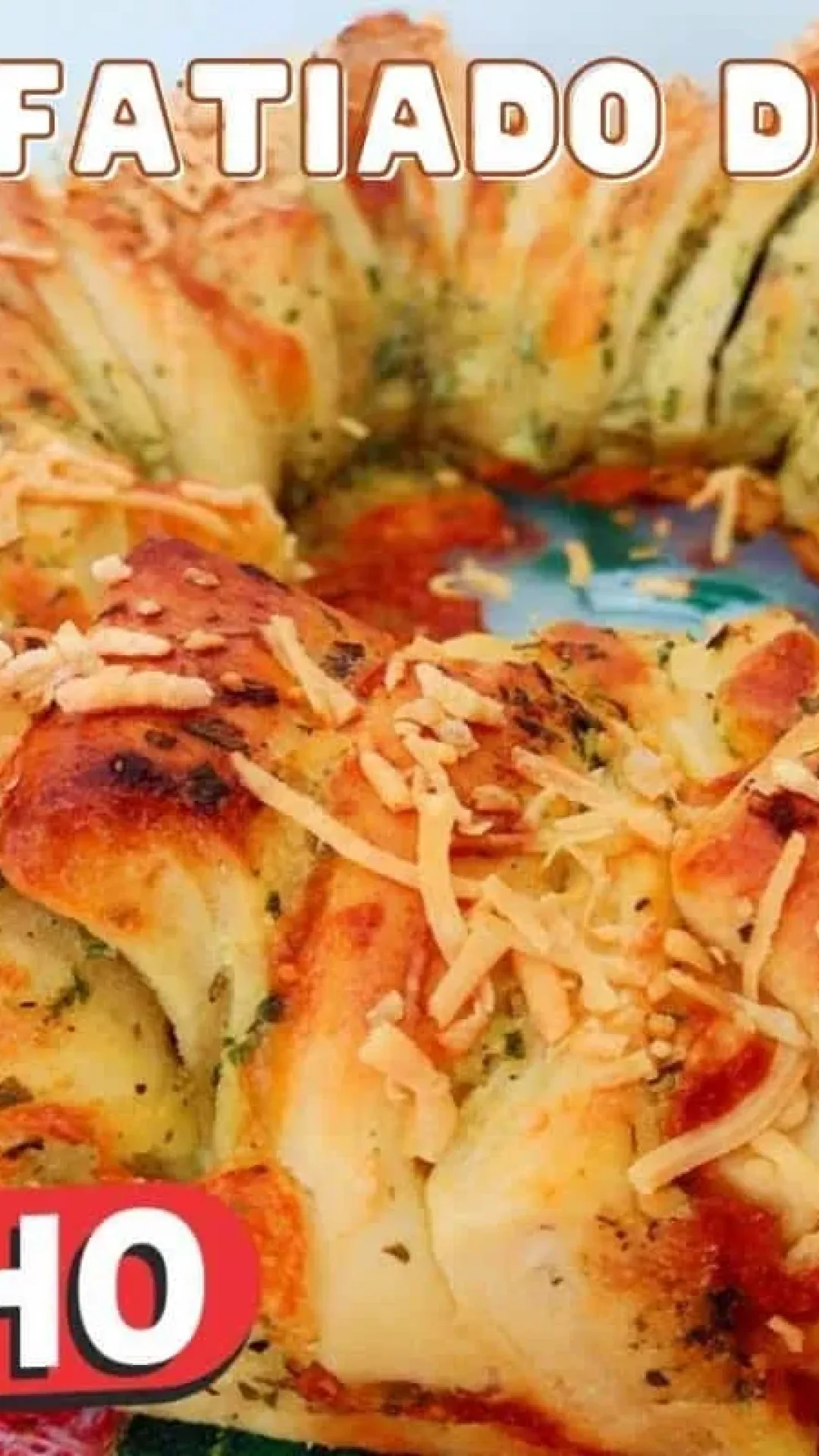 Pão de alho para o lanche: bem fofinho e já sai do forno fatiado