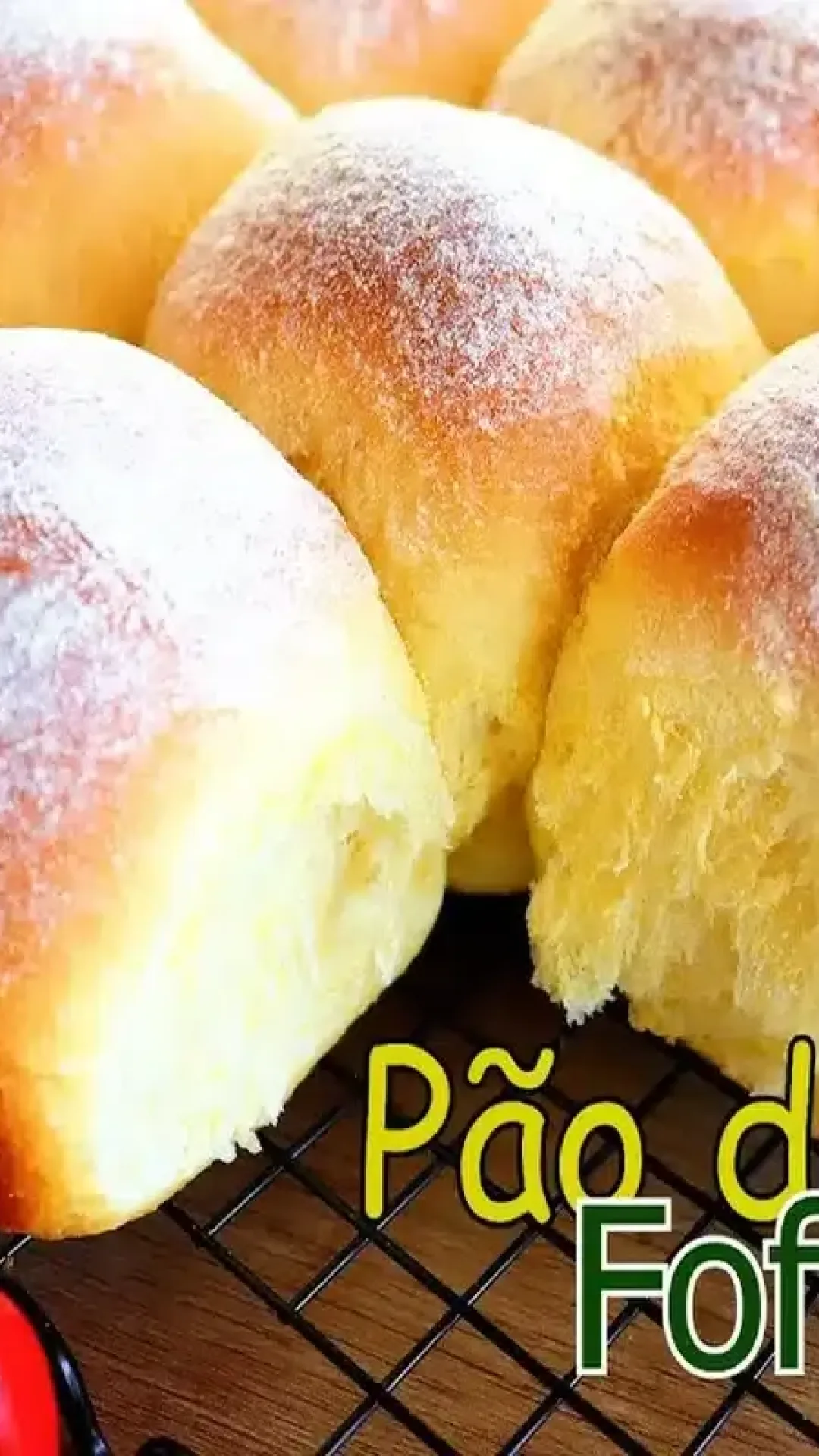 Pão de milho fofinho da roça: parece um pedaço de algodão de tão fofinho