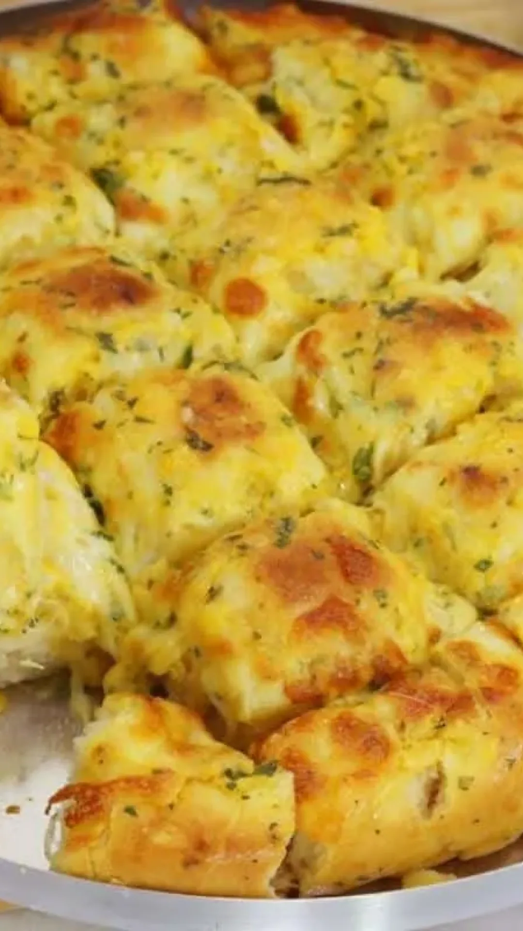Pãozinho de alho caseiro delicioso para você fazer no churrasco no fim de semana