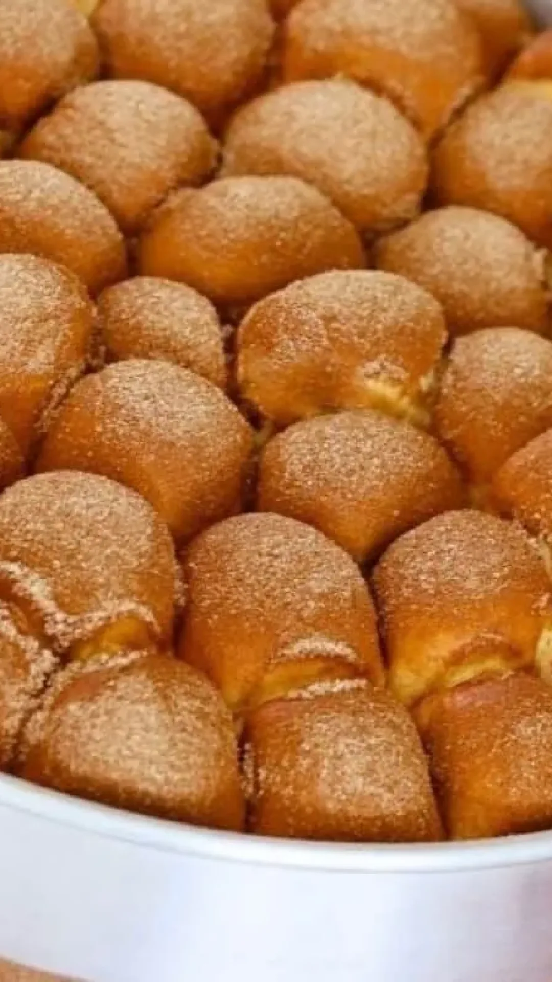 Pãozinho de canela macio e para deixar seu café da manhã ainda mais gostoso