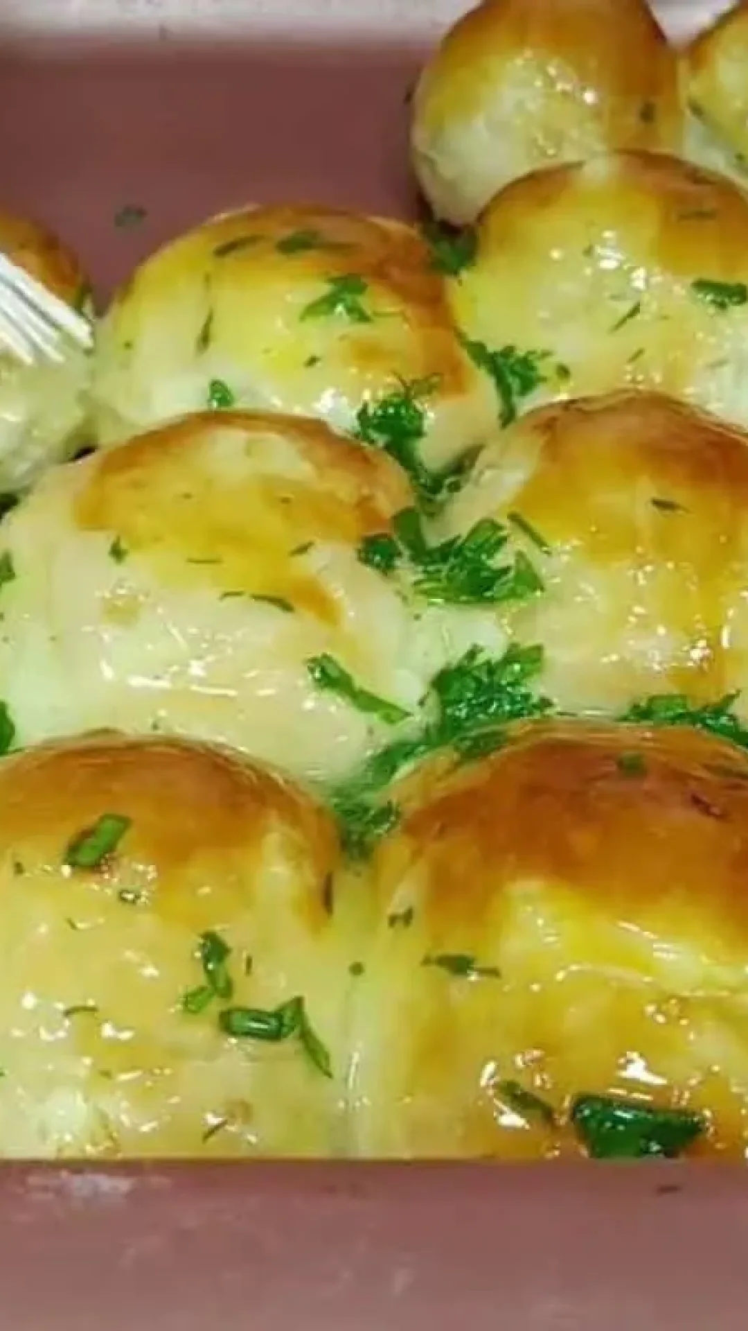 Pãozinho de cebola ótimo para o lanche ou até mesmo acompanhar o churrasco