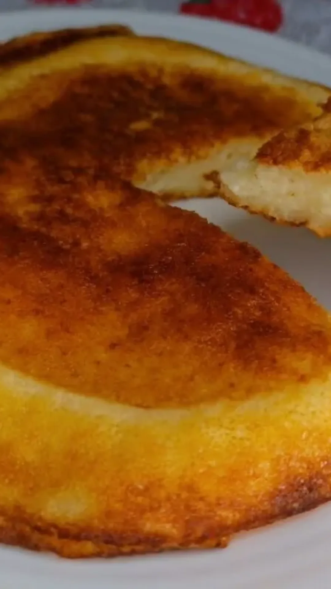 Pãozinho de polvilho com 3 ingredientes: em 5 minutos seu café da manhã está pronto