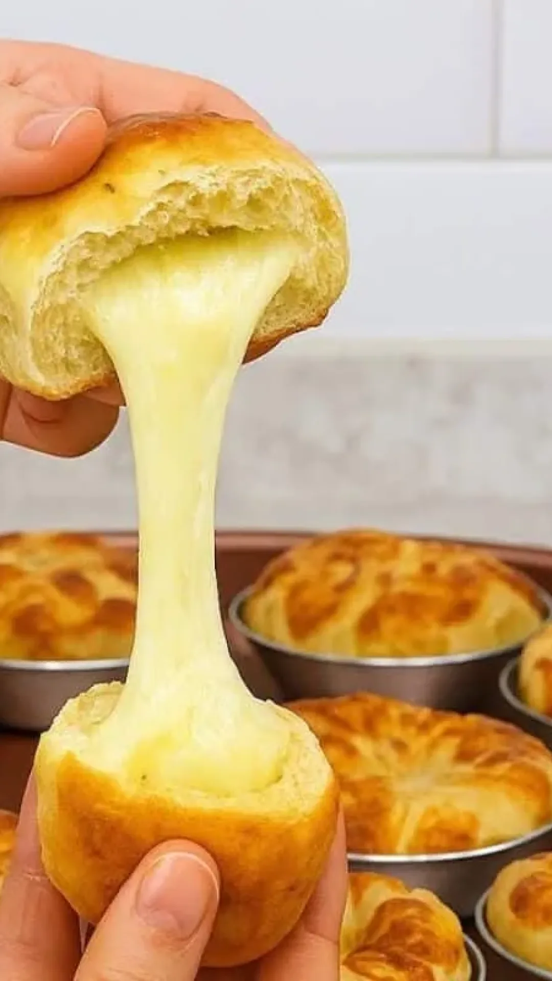Pãozinho de queijo de liquidificador: receita fácil e rápida para o lanche da tarde