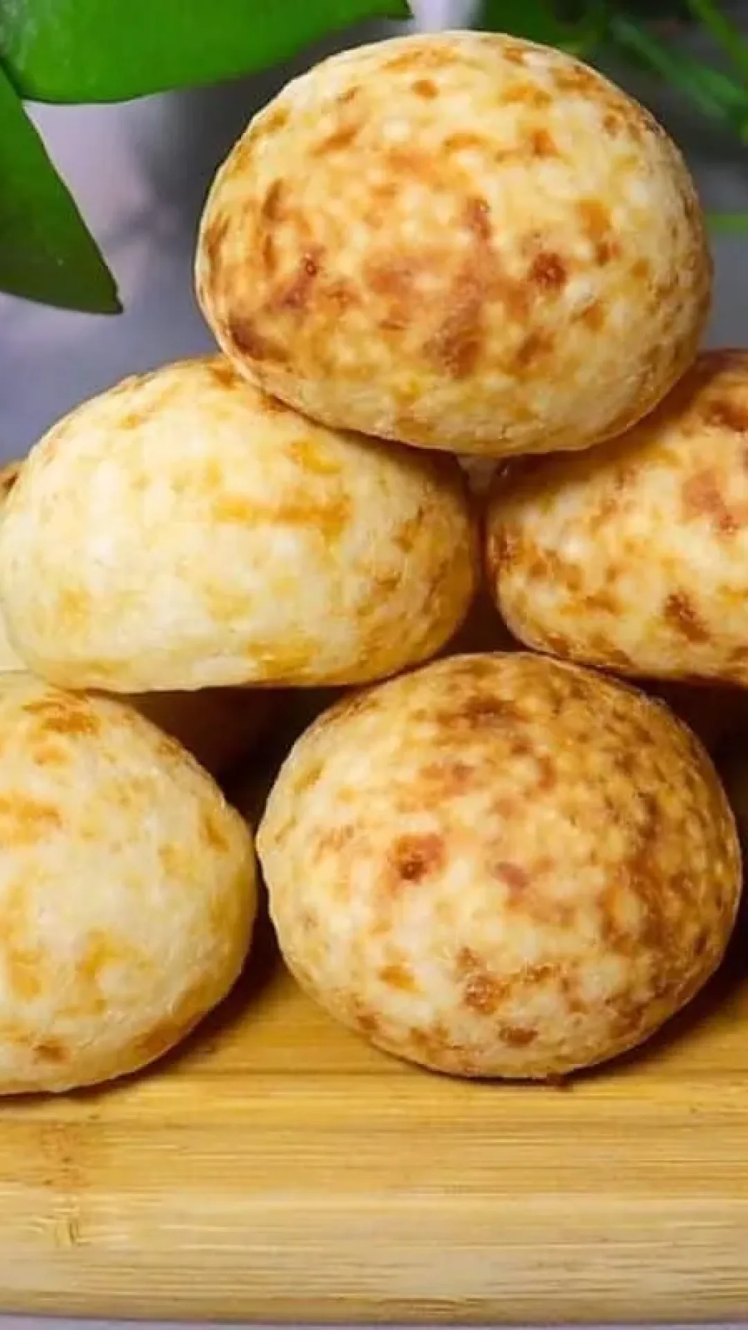 Pãozinho de tapioca sem glúten prático e delicioso para o café da manhã