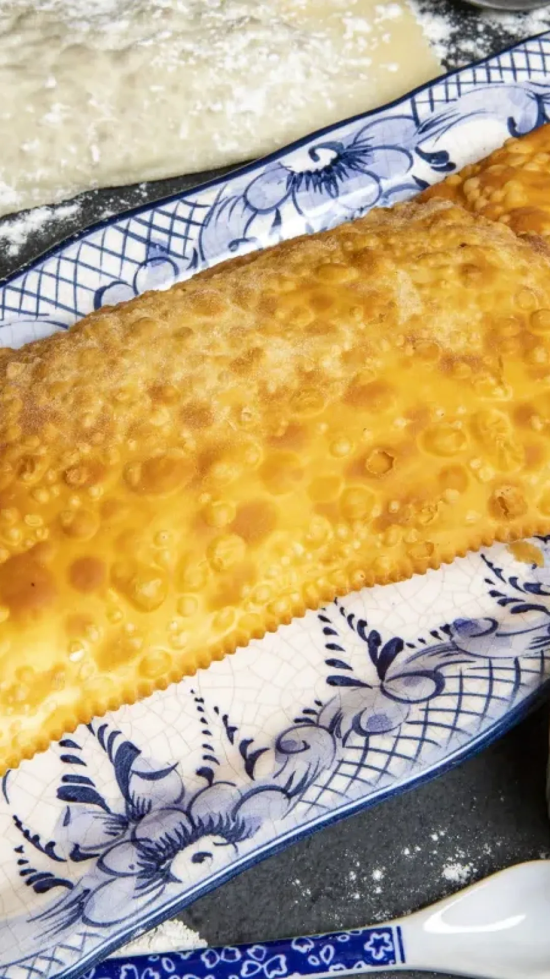 Pastel de Feira Crocante