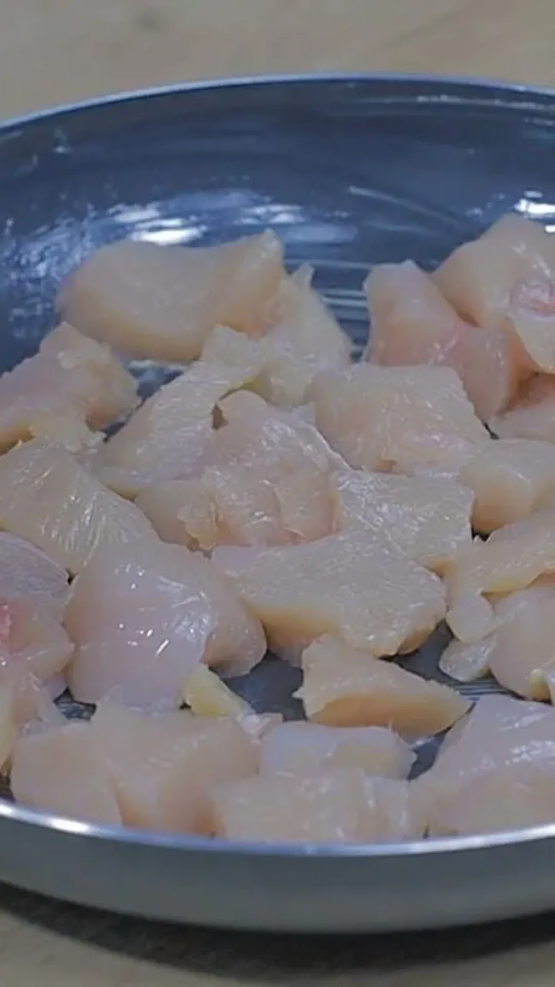 Peito de frango: confira essa receita incrível de almoço de preguiçoso, que fica pronta rápido