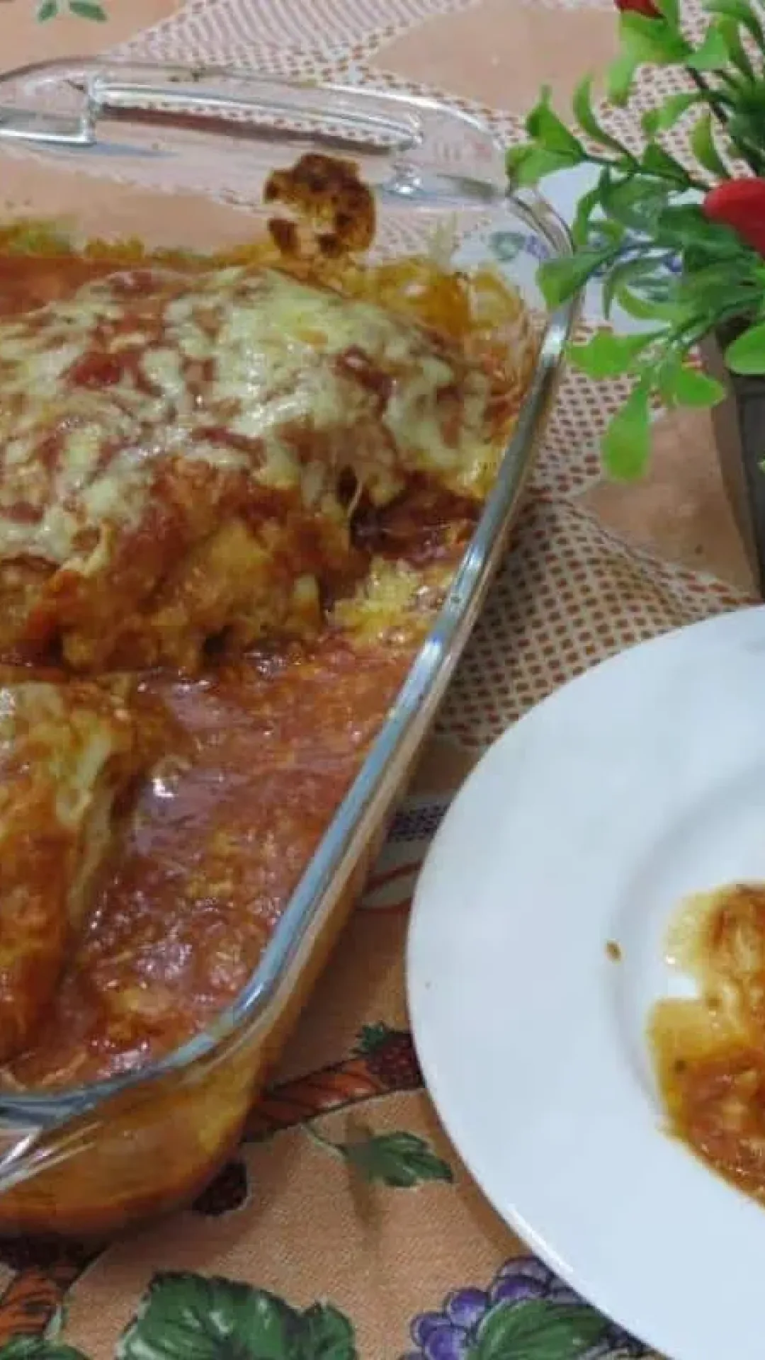 Peito de frango recheado delicioso que não dá trabalho de preparar