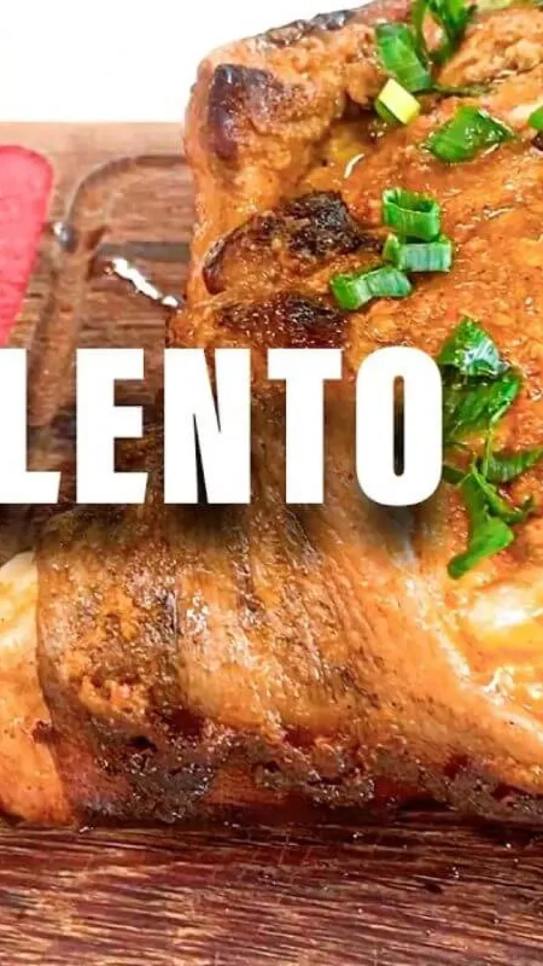 Pernil pururucado e desfiando fica uma delícia para você servir no fim de ano