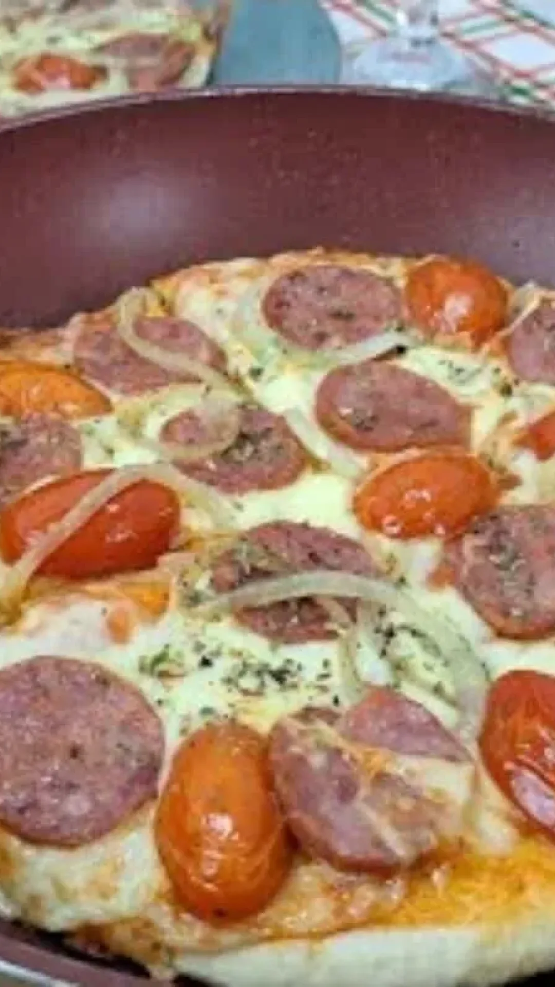 Pizza de frigideira deliciosa e muito rápida, para você preparar e não ter trabalho na cozinha