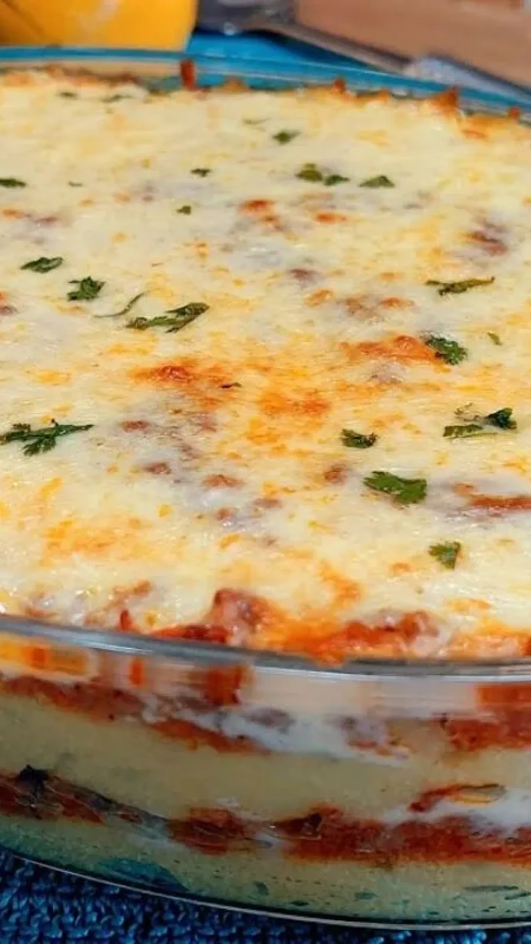 Polenta recheada com carne moída simples de fazer e irresistível para o almoço