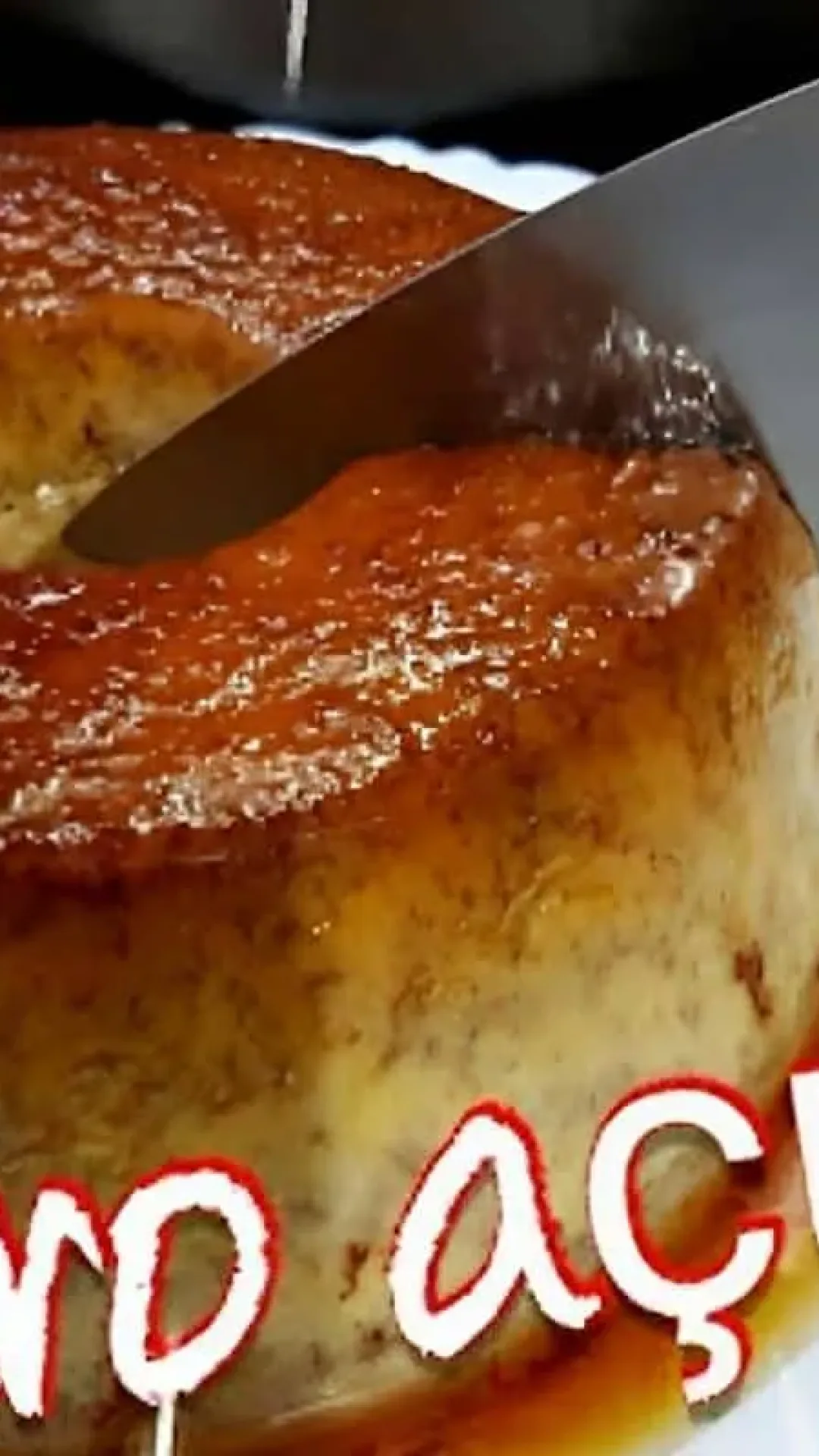Pudim de banana com apenas 3 ingredientes e sem açúcar fica pronto em 15 minutos e é uma delícia