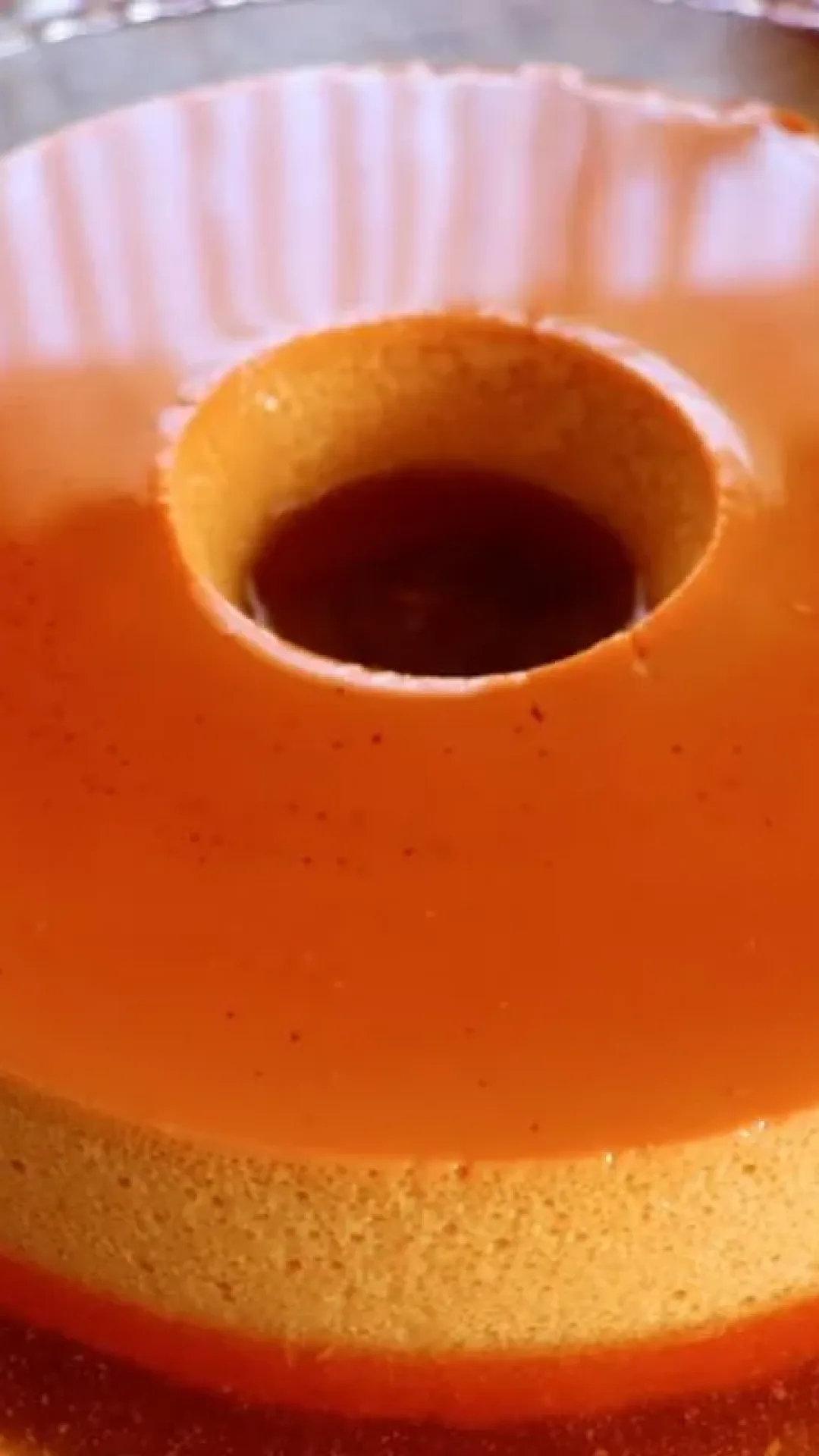 Pudim de doce de leite cremoso e delicioso que não tem erro e é perfeito para o domingo