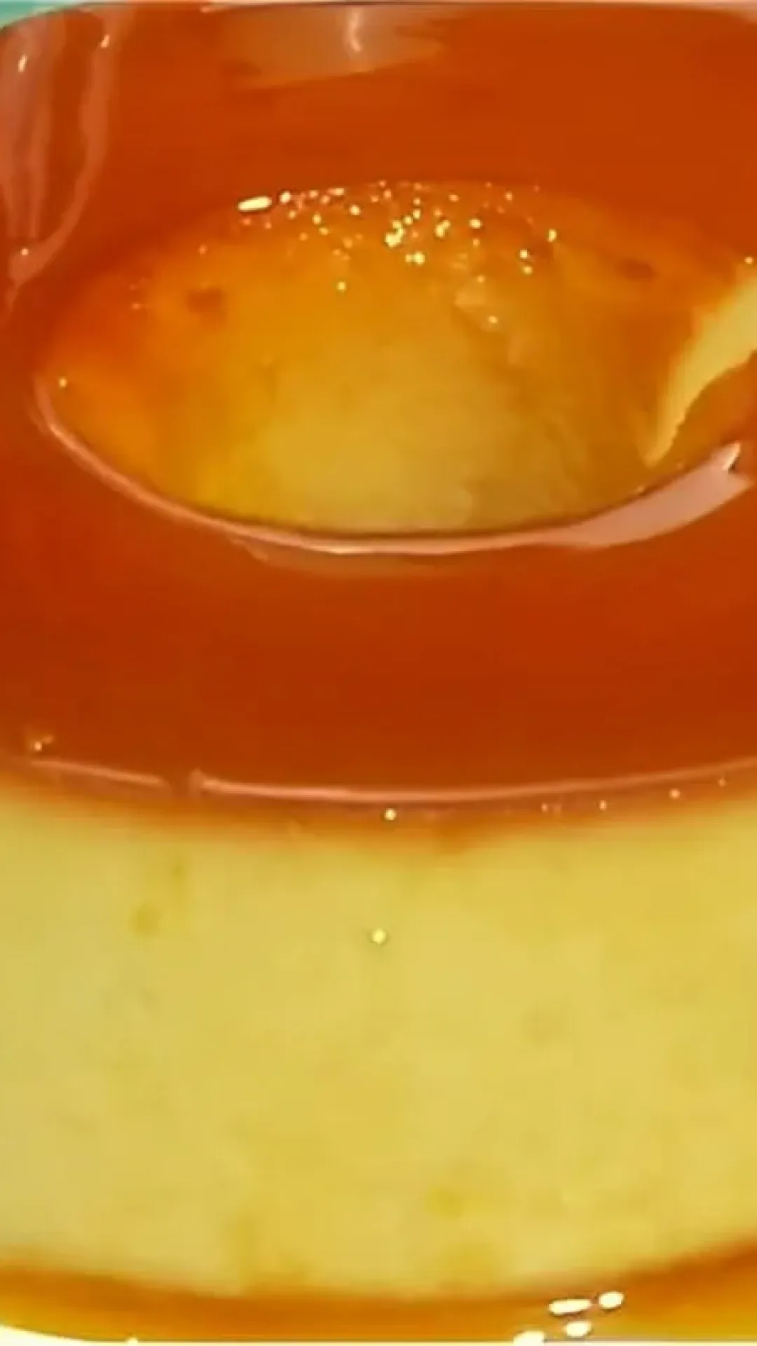 Pudim de leite condensado muito cremoso e fácil de fazer