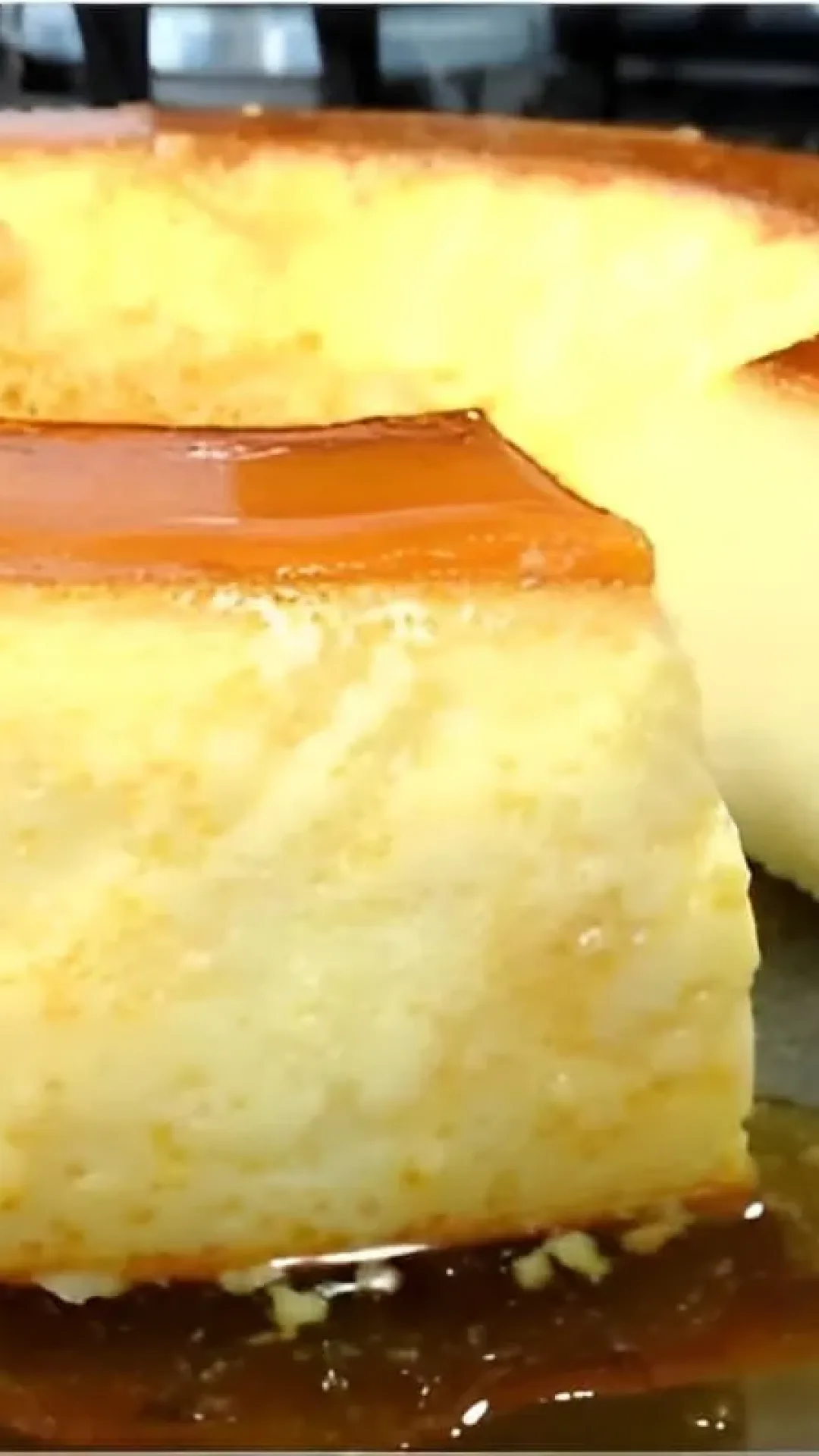 Pudim de leite fica pronto em 10 minutos é só bater tudo e levar para gelar