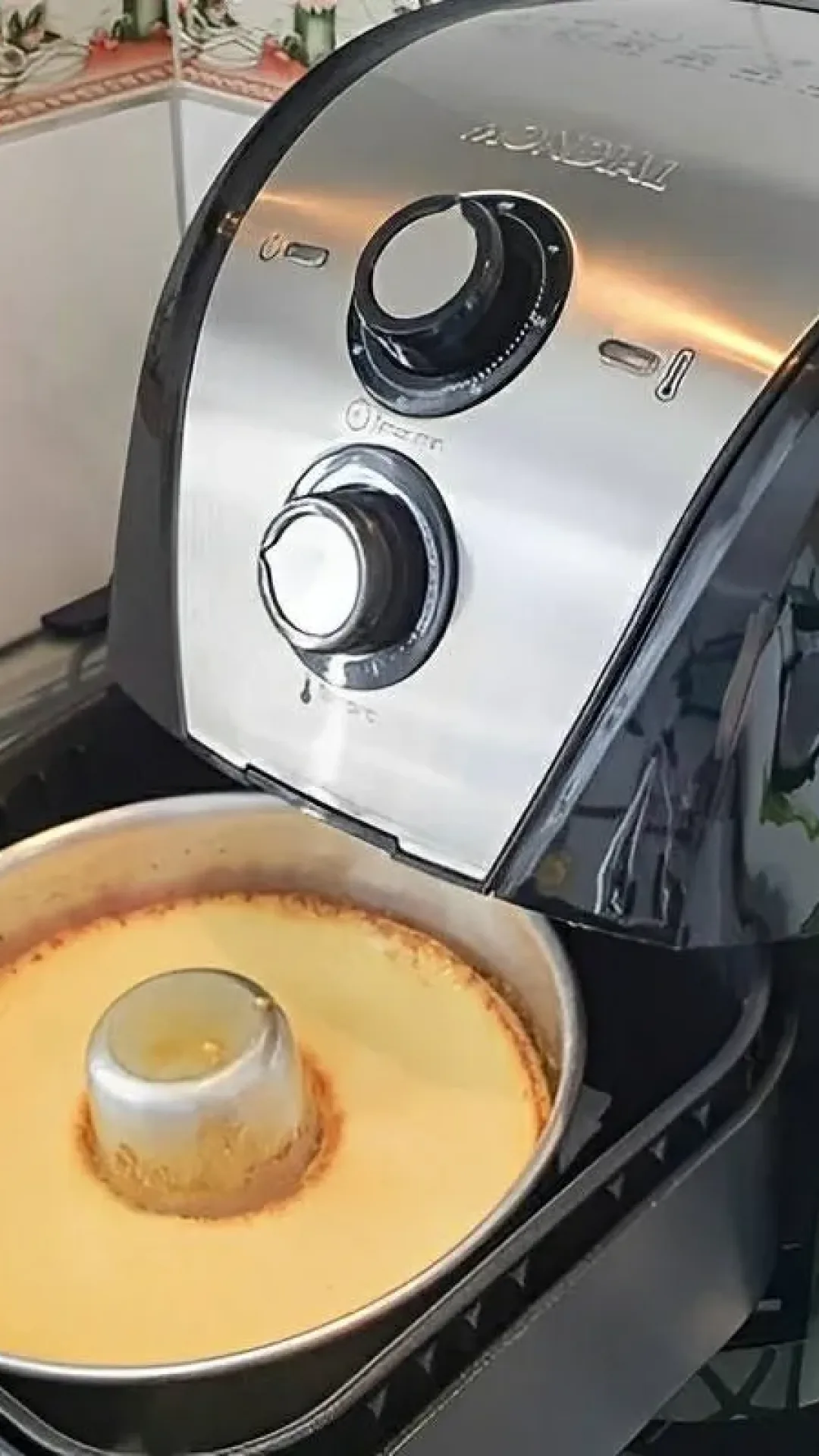 Pudim na AirFryer cremoso delicioso e ainda economiza o seu gás de cozinha